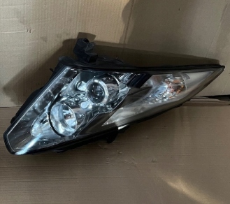 IDEALNA light front front right NISSAN GT-R R35 12-13r + MODULY 1