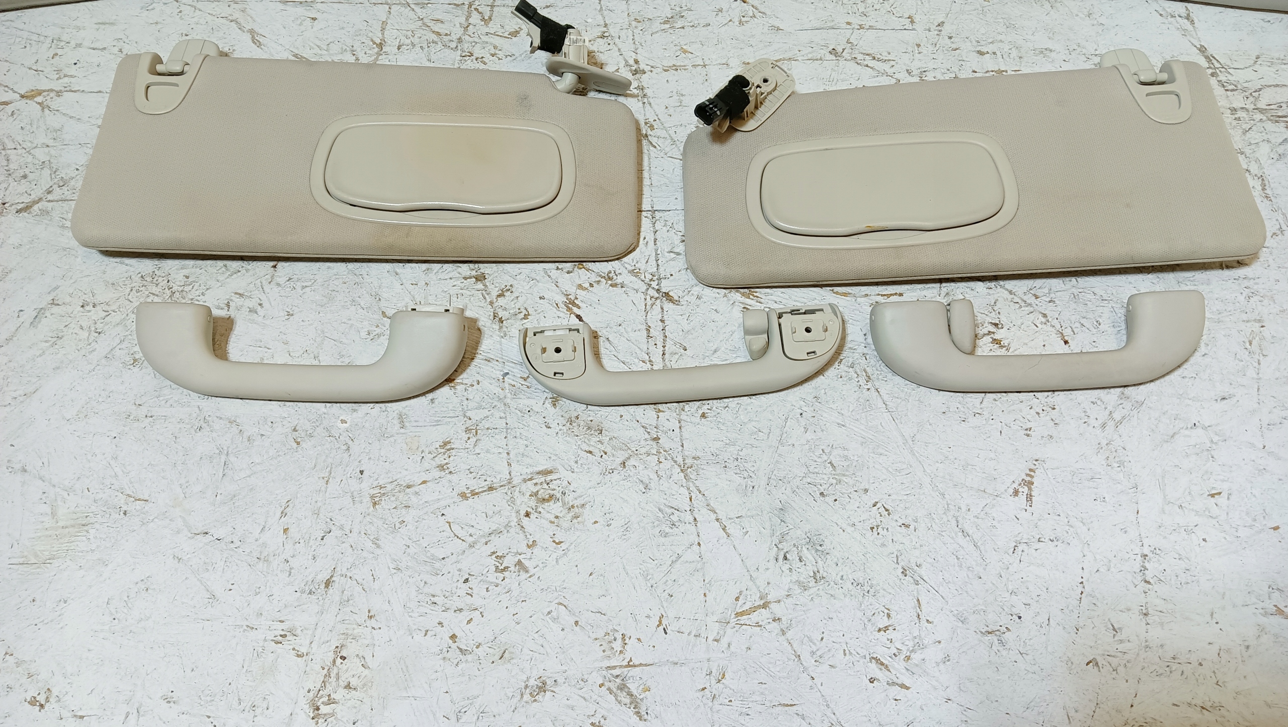 CHRYSLER 200 PODSUFITKA 68267117AA 15-17 USA Numer katalogowy części 68267117AA TOM ROL PARTS