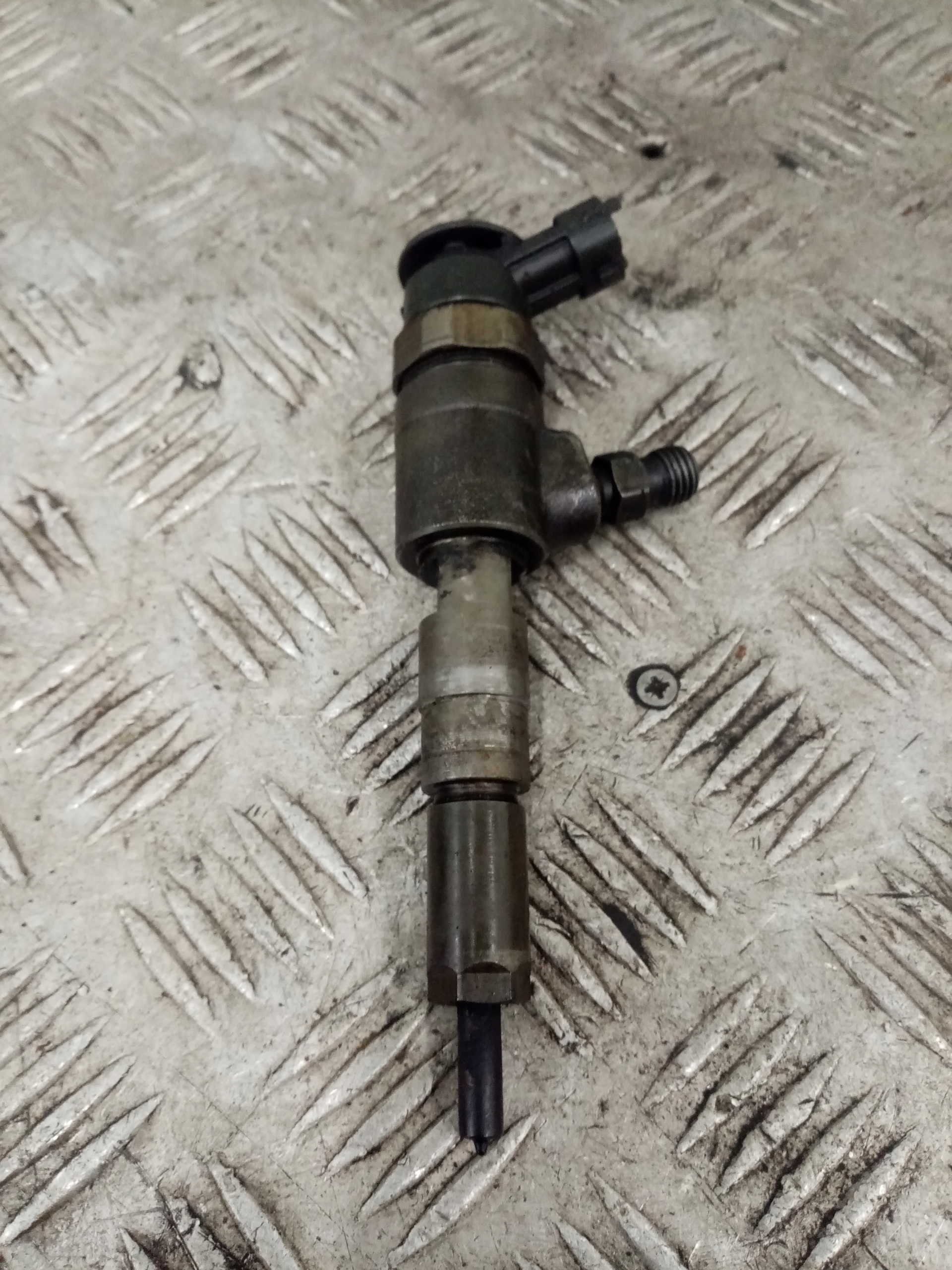 nozzle injector OPEL ASTRA H 1.3 CDTI