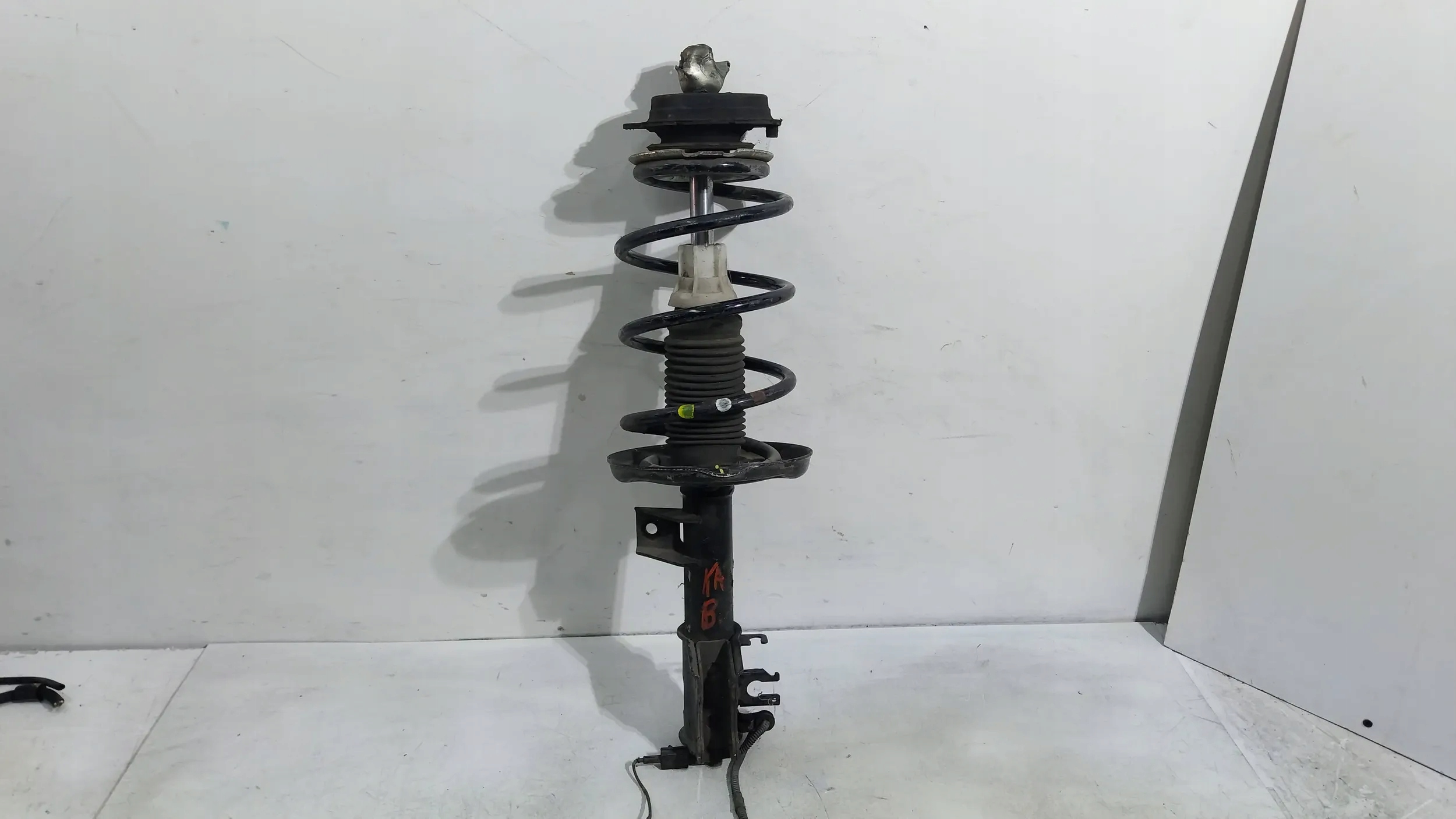 shock absorber front right Ford KA 1.2B 08