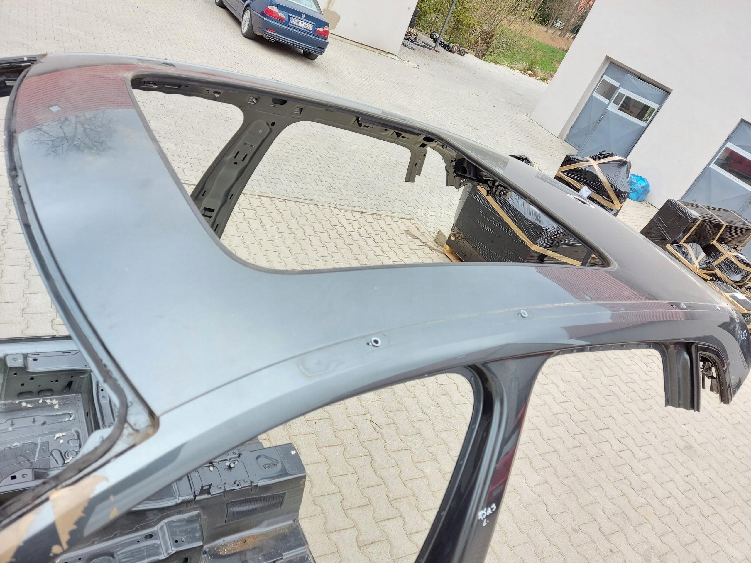 Audi RSQ3 Q3 83A 2022r dach Panorama SUV grau LZ7S