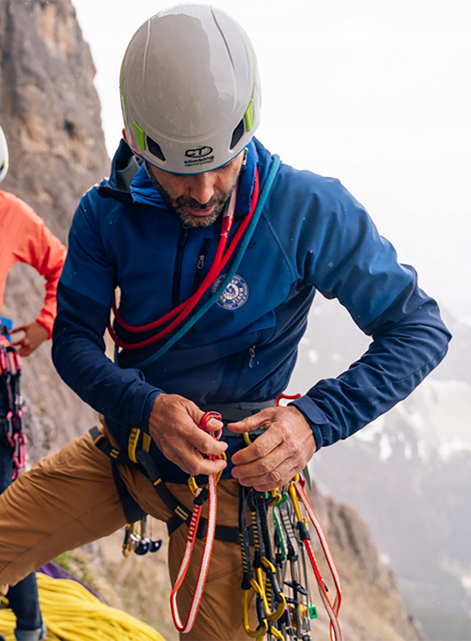 Uprząż wspinaczkowa Climbing Technology Wall - anthracite/mustard L-XL Waga 395 g