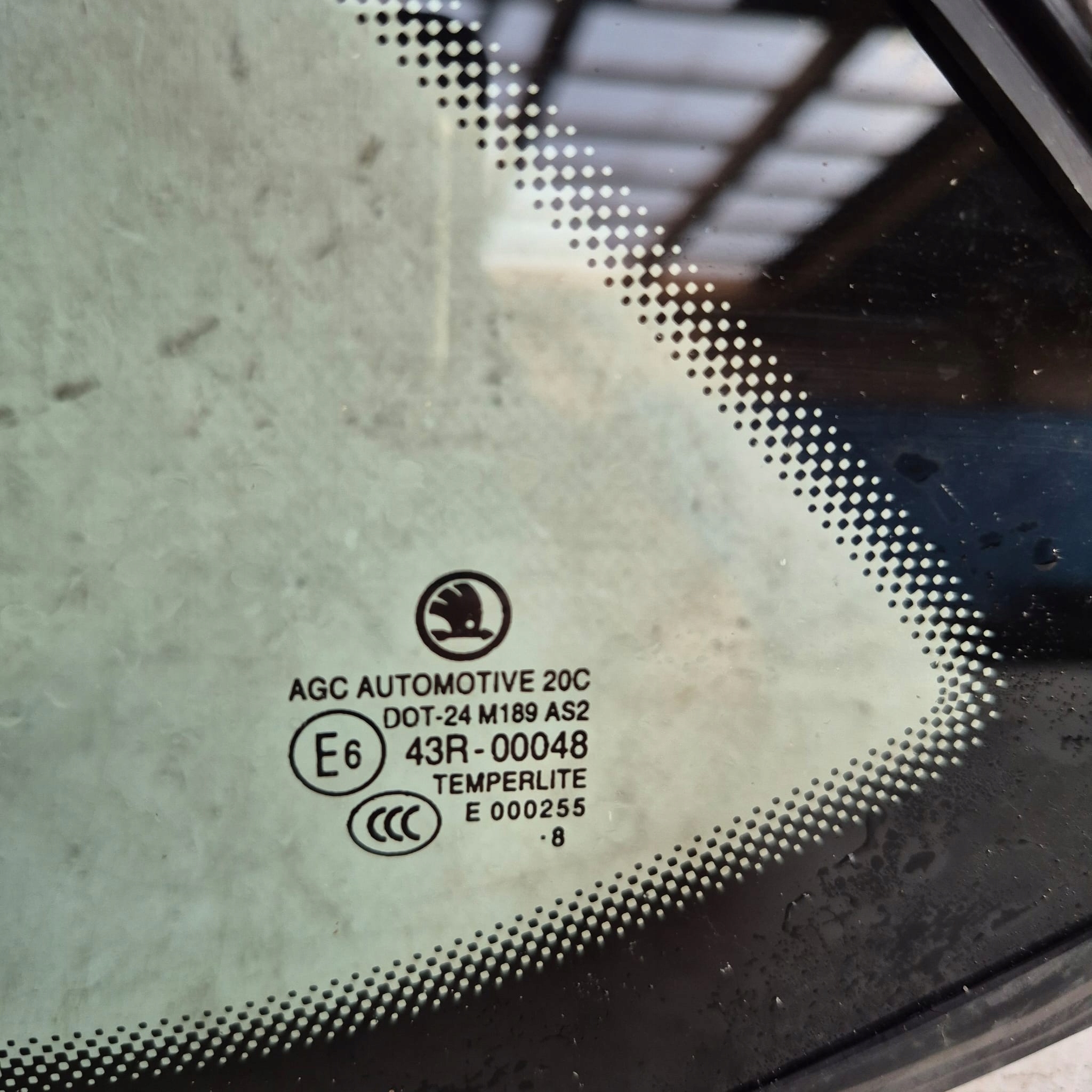 SKODA OCTAVIA III 3 KOMBI 13-20 window bodywork left rear part