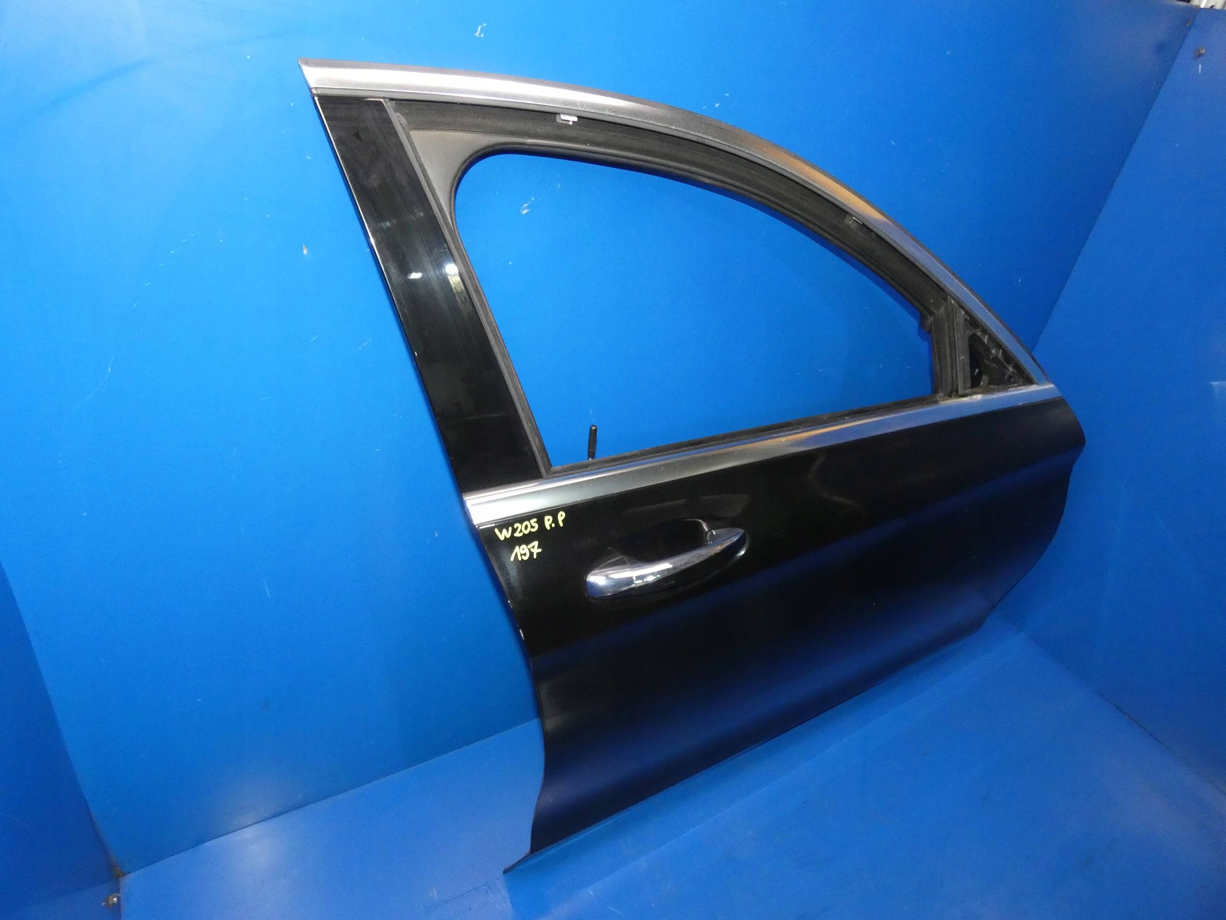 MERCEDES C KLASA W205 door right front front complete