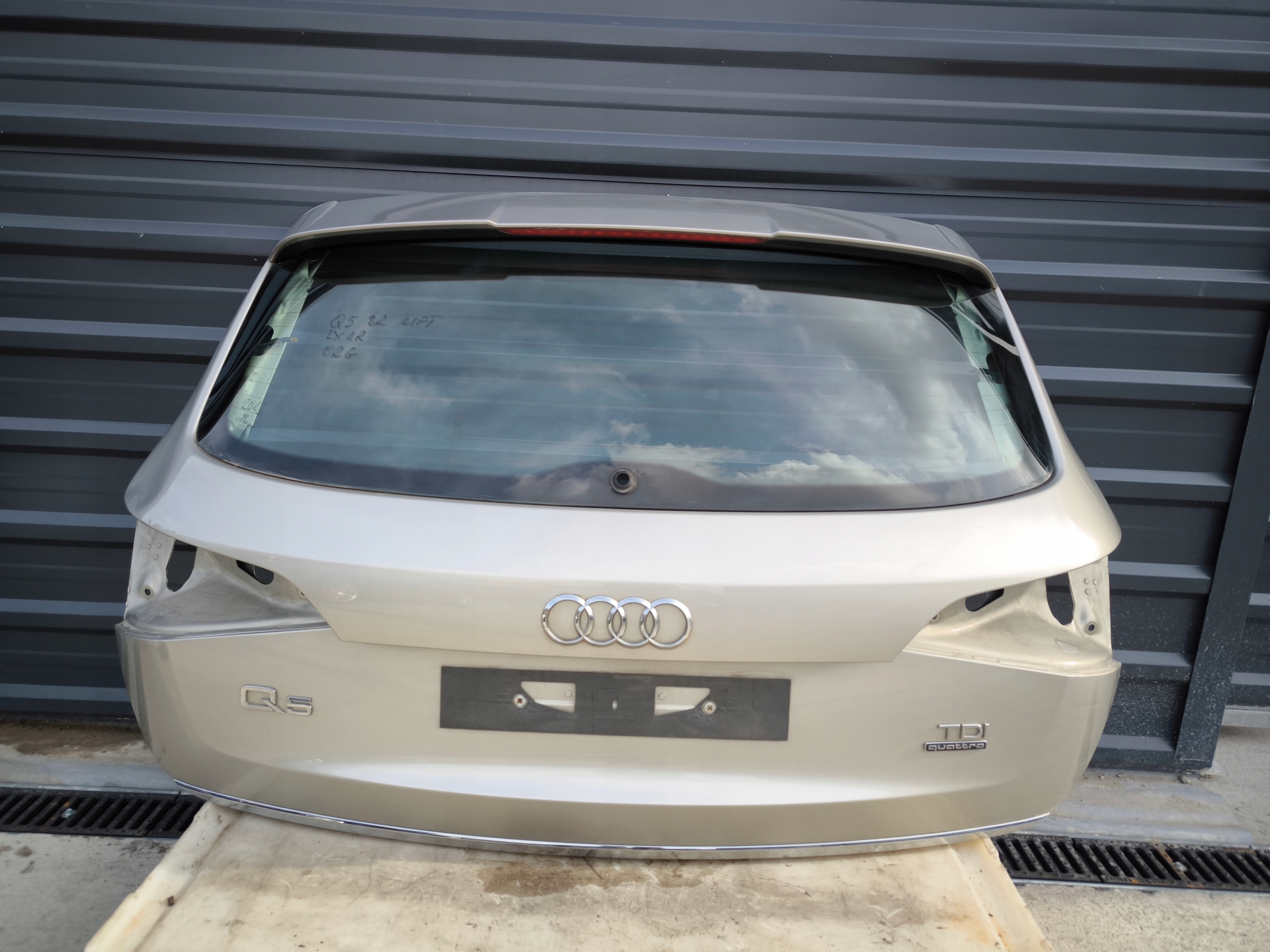 boot doors rear part AUDI Q5 8R LIFT S LINE LX1R 2008-2016 original !!!