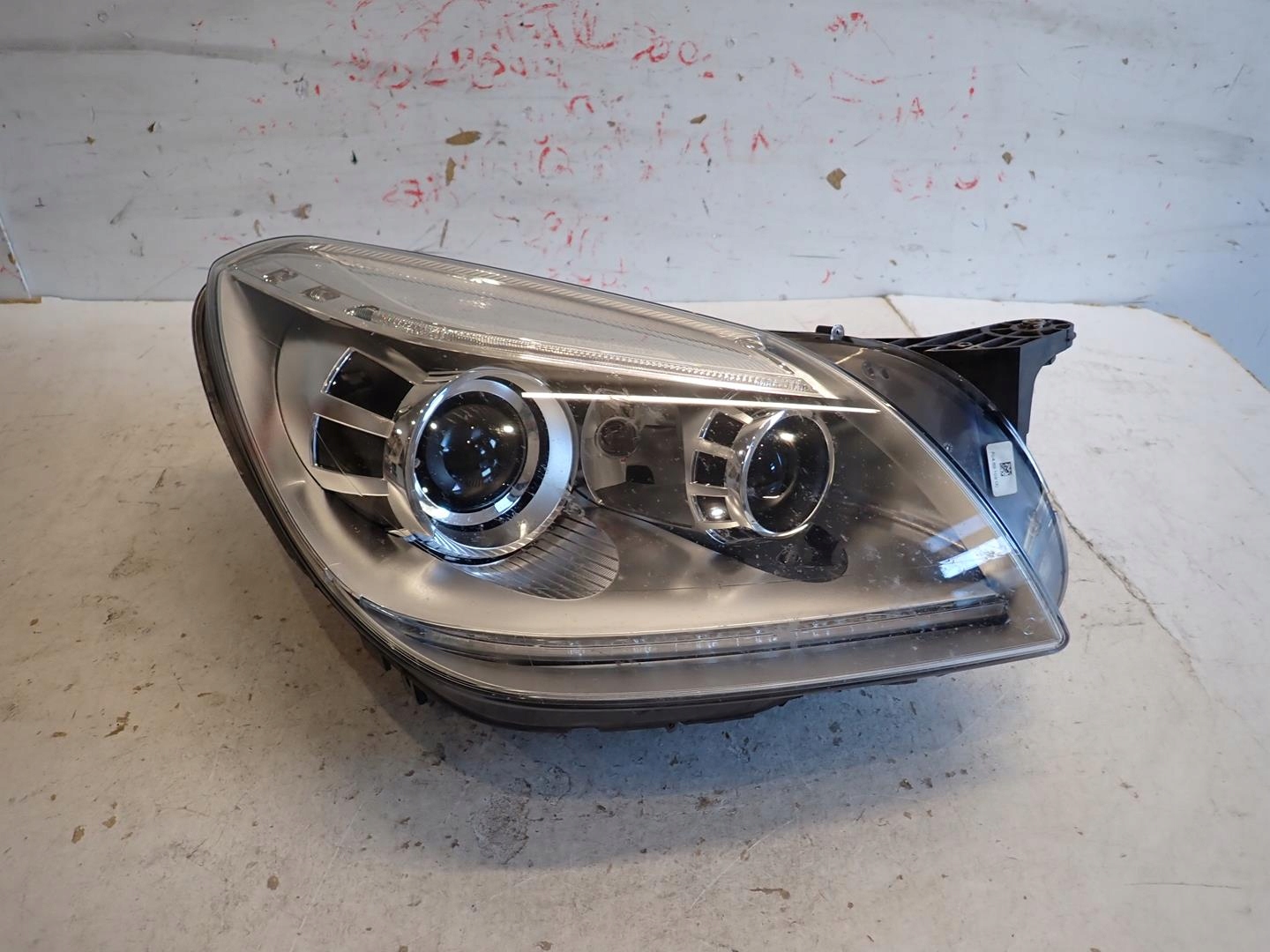 light front front right MERCEDES SLK W172 2011- BI-XENON A1728201459