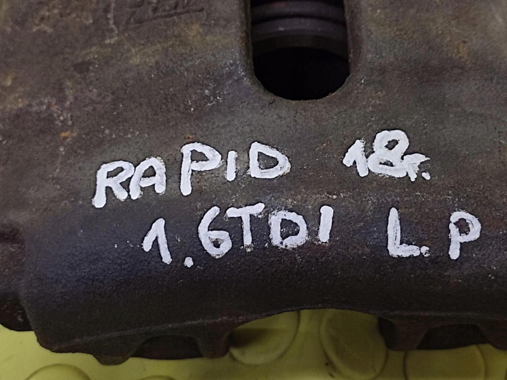 SKODA RAPID 1.6 TDI caliper brake left front