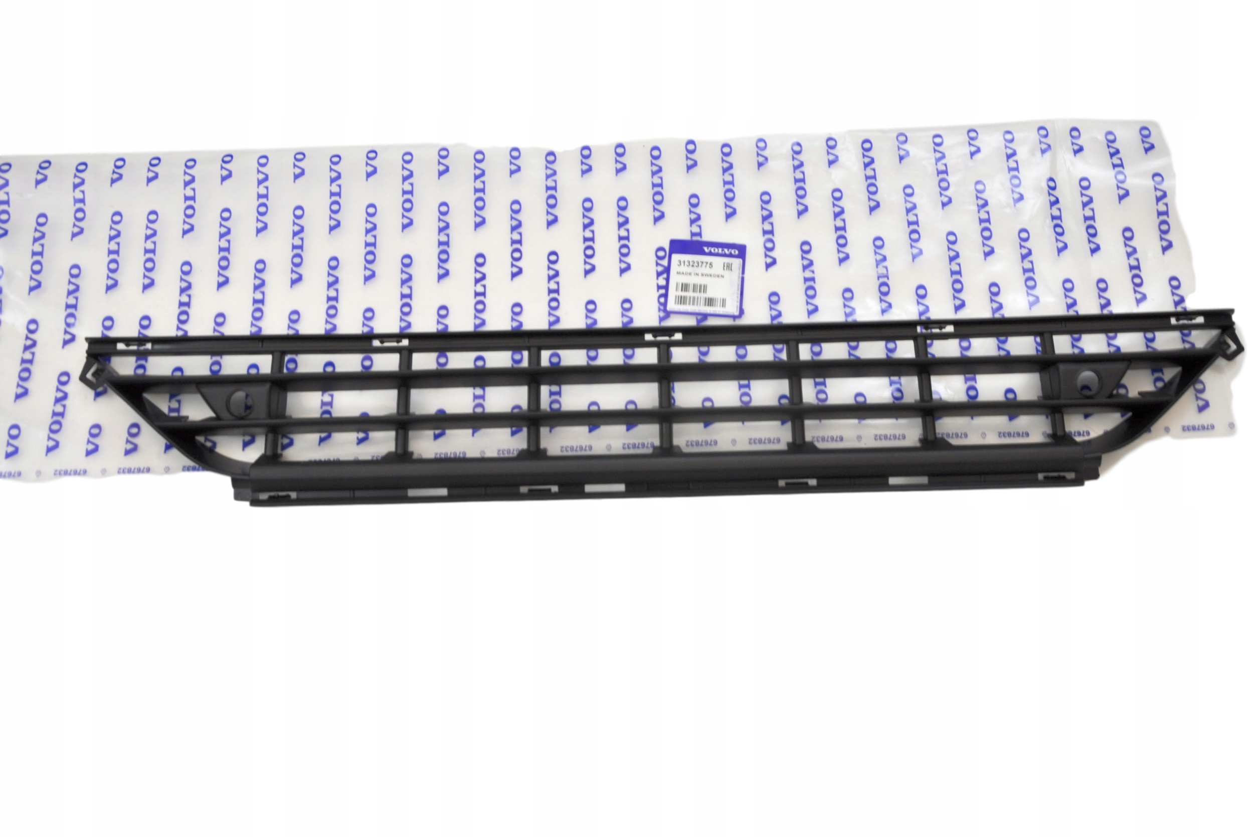 Volvo XC60 lift středová mřížka předního nárazníku Oe 31323775