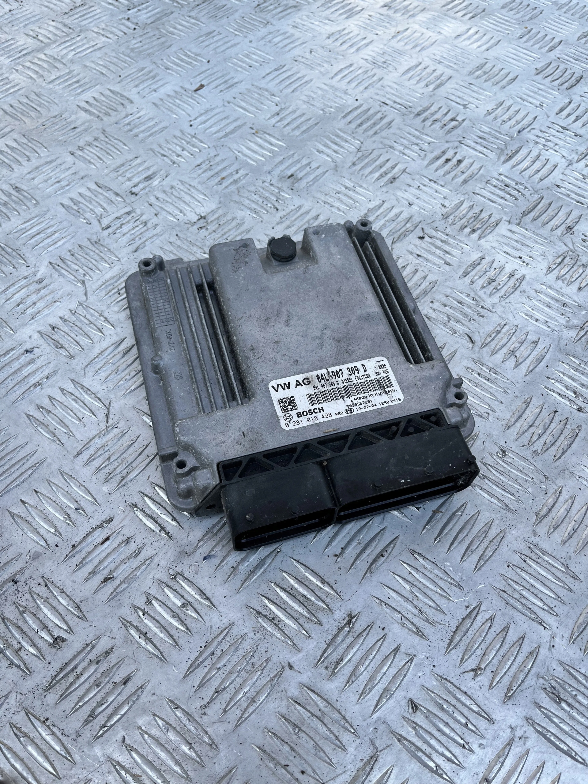 STEROWNIK KOMPUTER SILNIKA AUDI A3 8V 12- 2.0 TDI 04L907309D