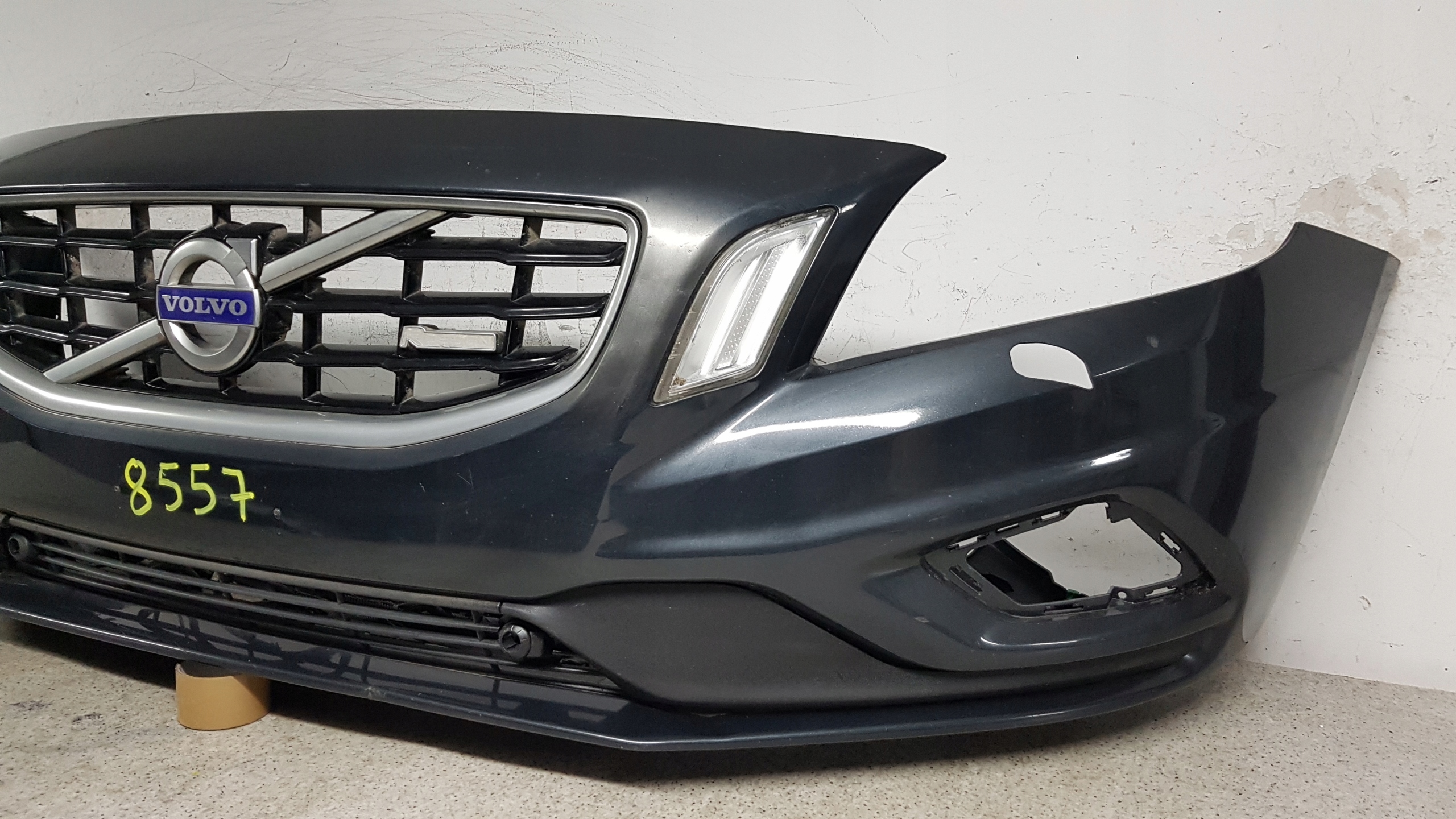 VOLVO V60 and S60 II R-design 2010 - 2013 bumper front 8557