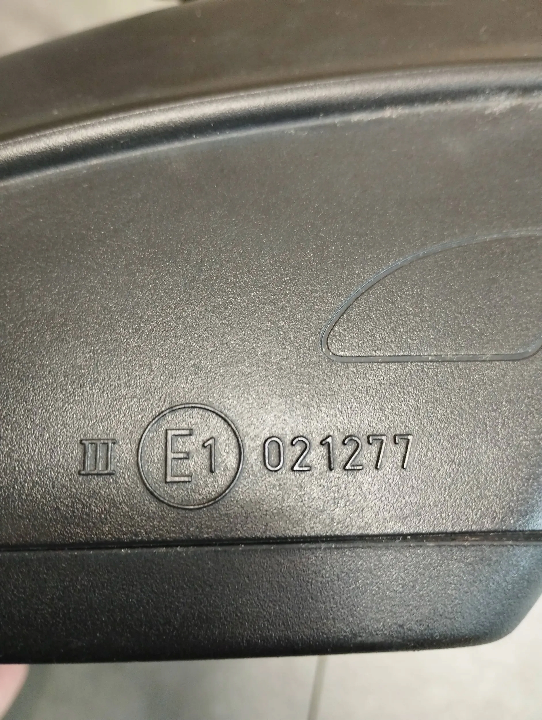 VW Golf VII 7 R Spiegel rechts 8 PIN