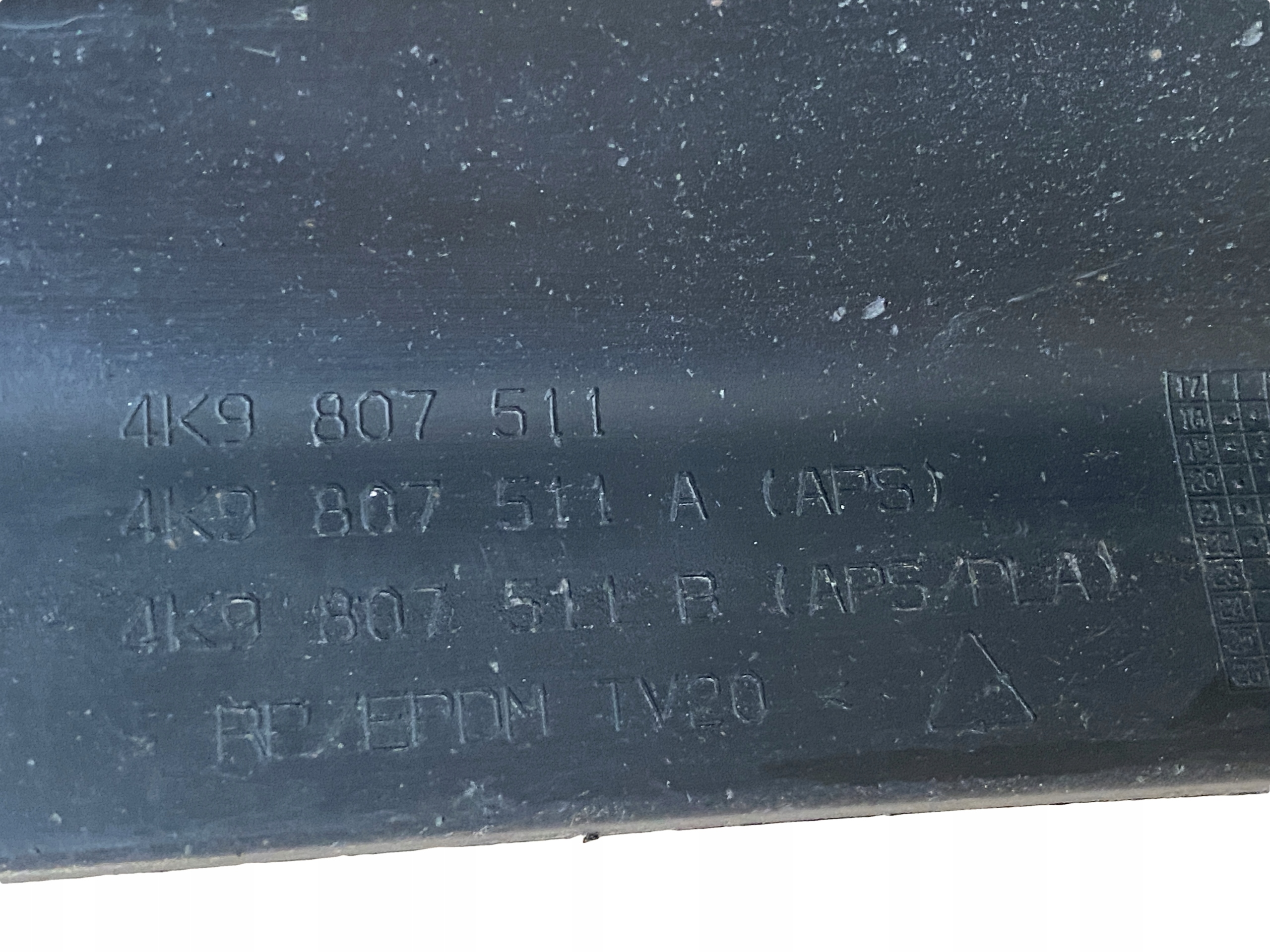AUDI A6 4K C8 KOMBI bumper rear part