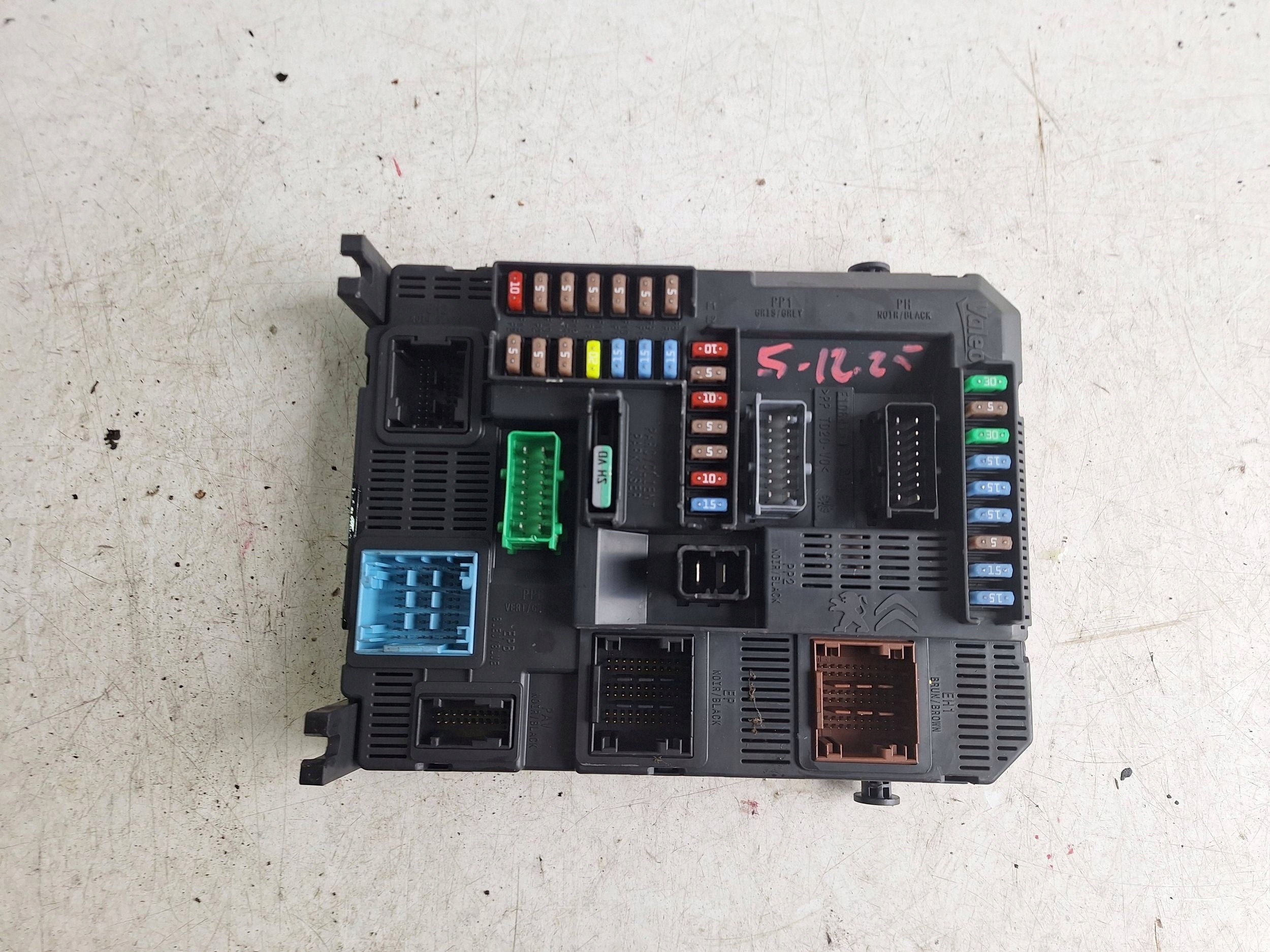 CITROEN C4 PICASSO II 13-16 modulo BSI 9804067480