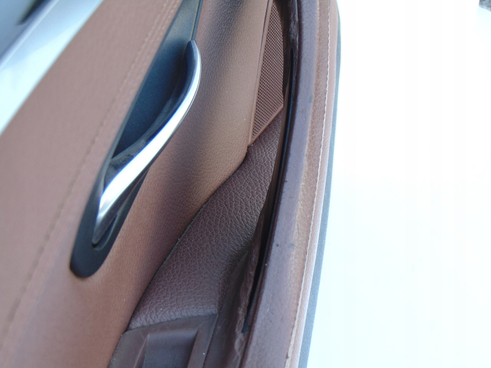 BOCZEK TAPICERKA DRZWI LEWY PRZÓD BMW F10 F11 Typ samochodu Samochody osobowe