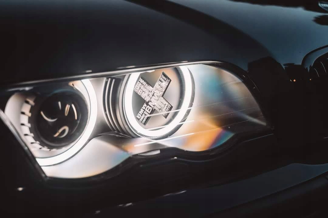 Zaślepki BMW E46 wzór X krzyże INDIVIDUAL