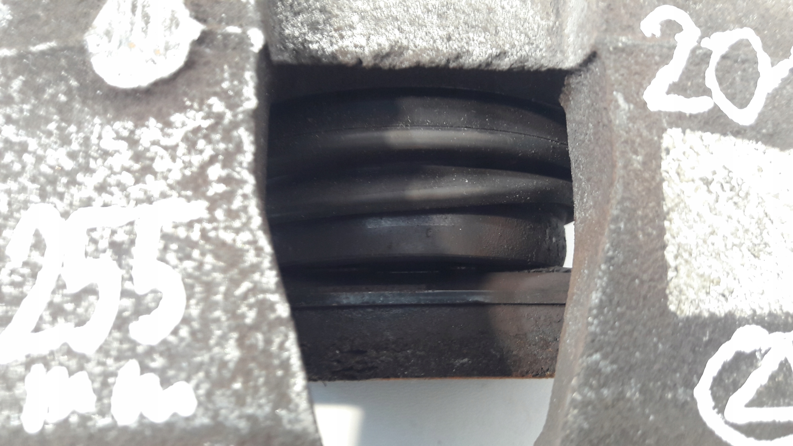VW POLO 2G 2018 caliper brake right front MANDO MCW305
