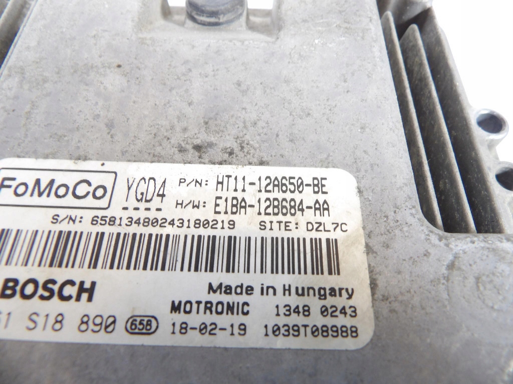 FORD TRANSIT COURIER 1.0EBOOST control unit of the engine HT11-12A650-BE
