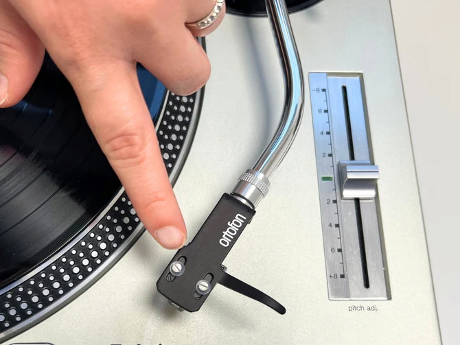 SZABLON DO KALIBRACJI WKŁADKI GRAMOFONOWEJ ORTOFON CARTRIDGE ALIGNMENT TOOL Kod producenta Alignment Tool