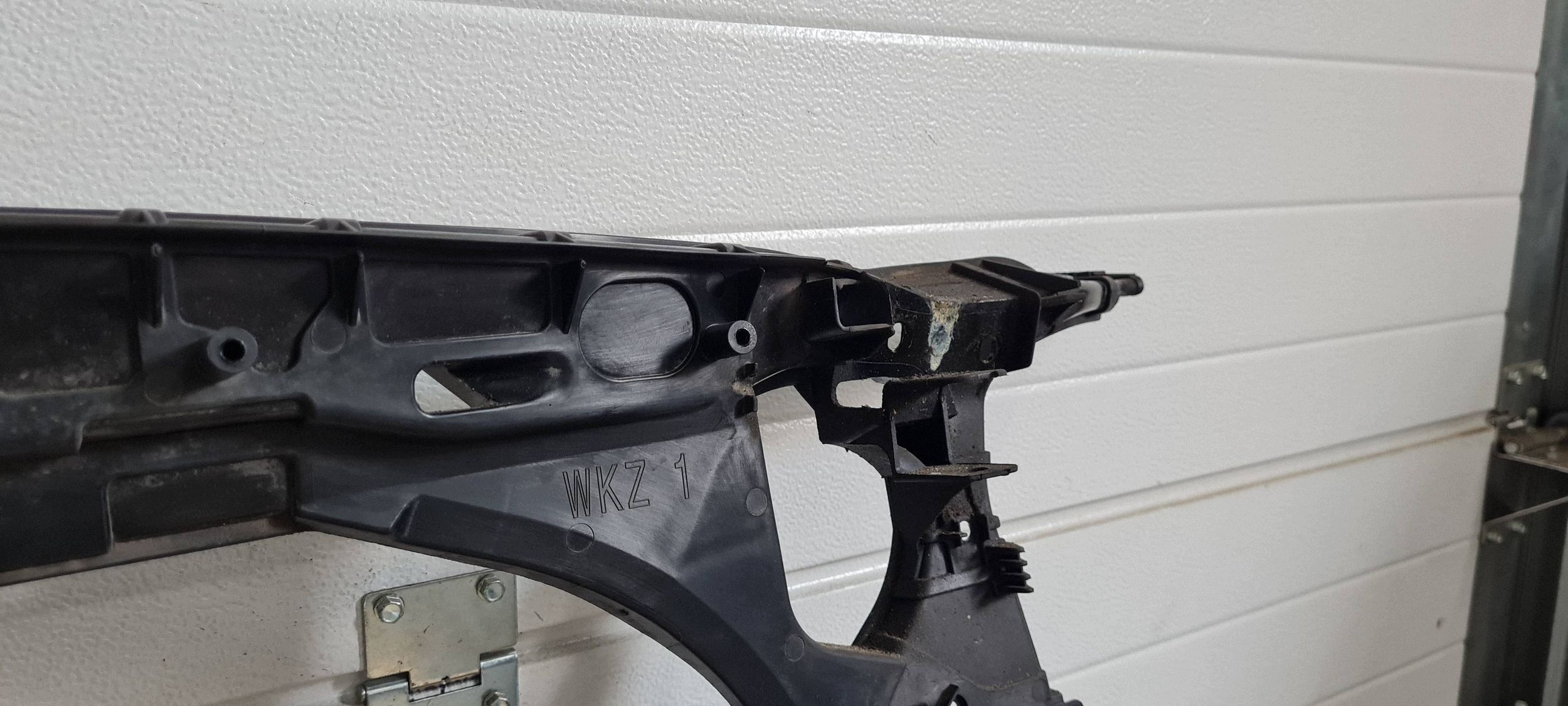A7 4G support panel for radiators pillar iron front 4G0805594 A6 C7 4G