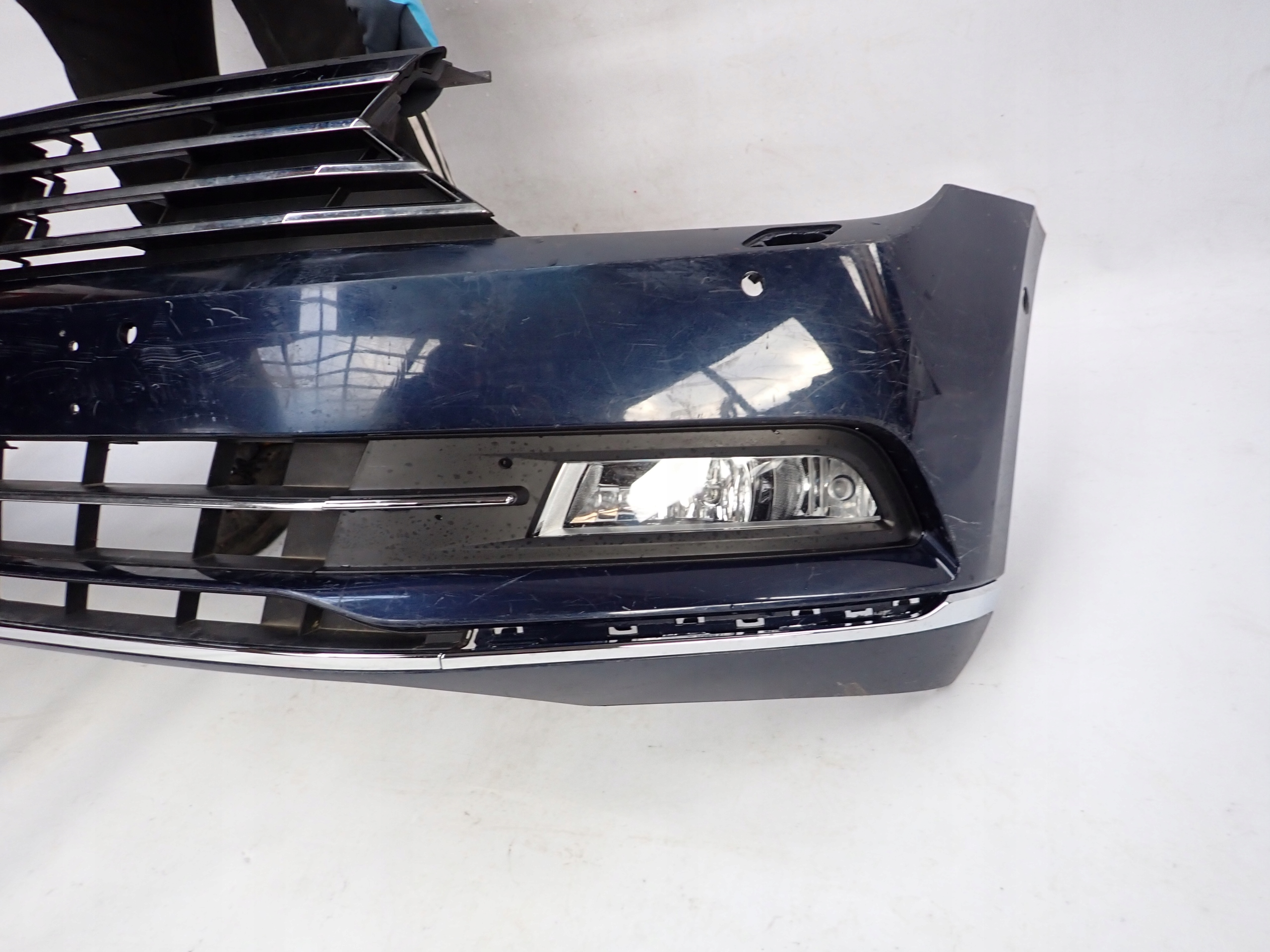 VW PASSAT B8 HIGHLINE 14-19 bumper front front washer PDC 3G0807221A