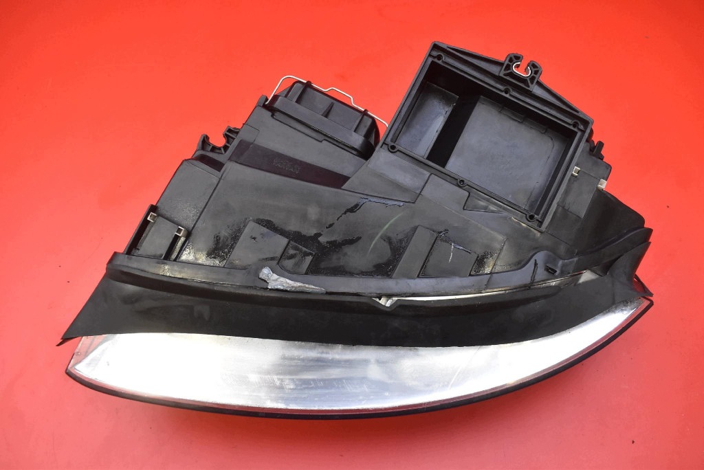 REFLEKTOR right light front lens EU 20-A007 AUDI A4 B6 00-05