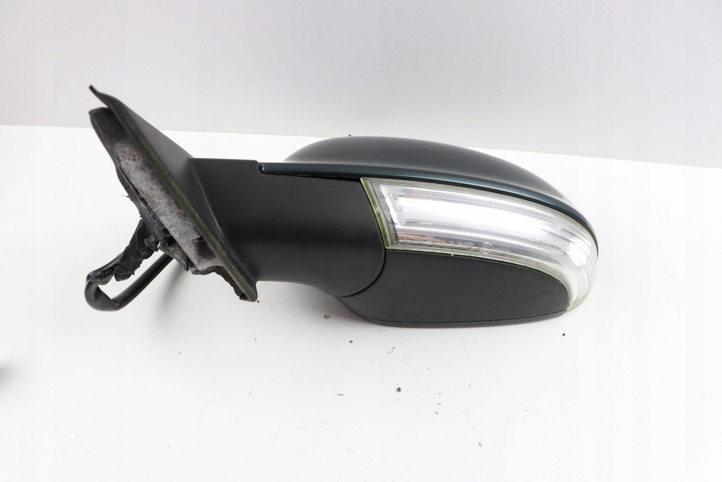 VW PASSAT B5 FL mirror left 9 PIN LD6S 3B0857933B E1010781 EUROPA