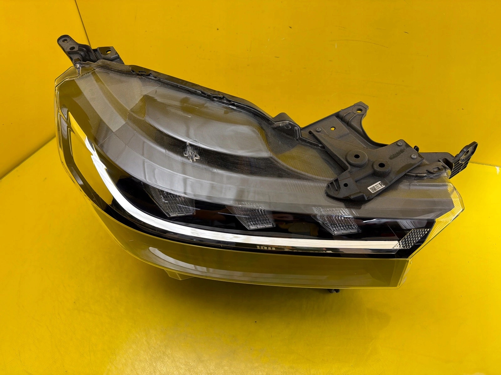 light right front Suzuki SX4 S-Cross II Full Led 21