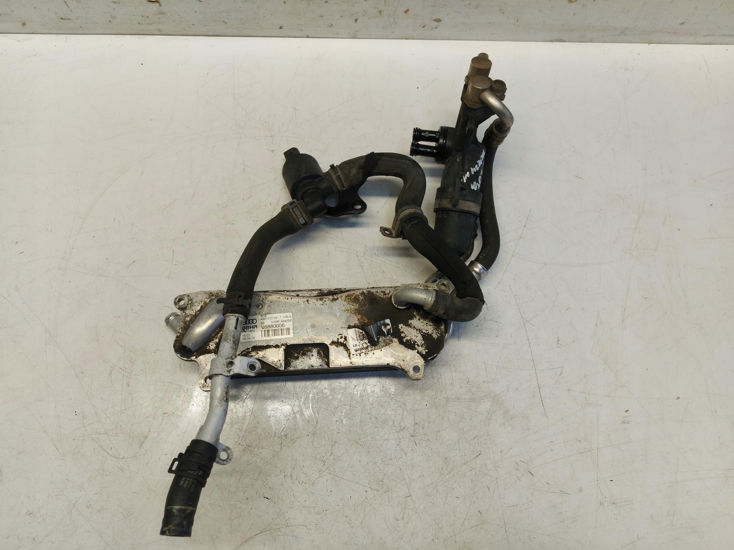Audi A6 C7 ALLROAD radiatore olio 4G0317021T