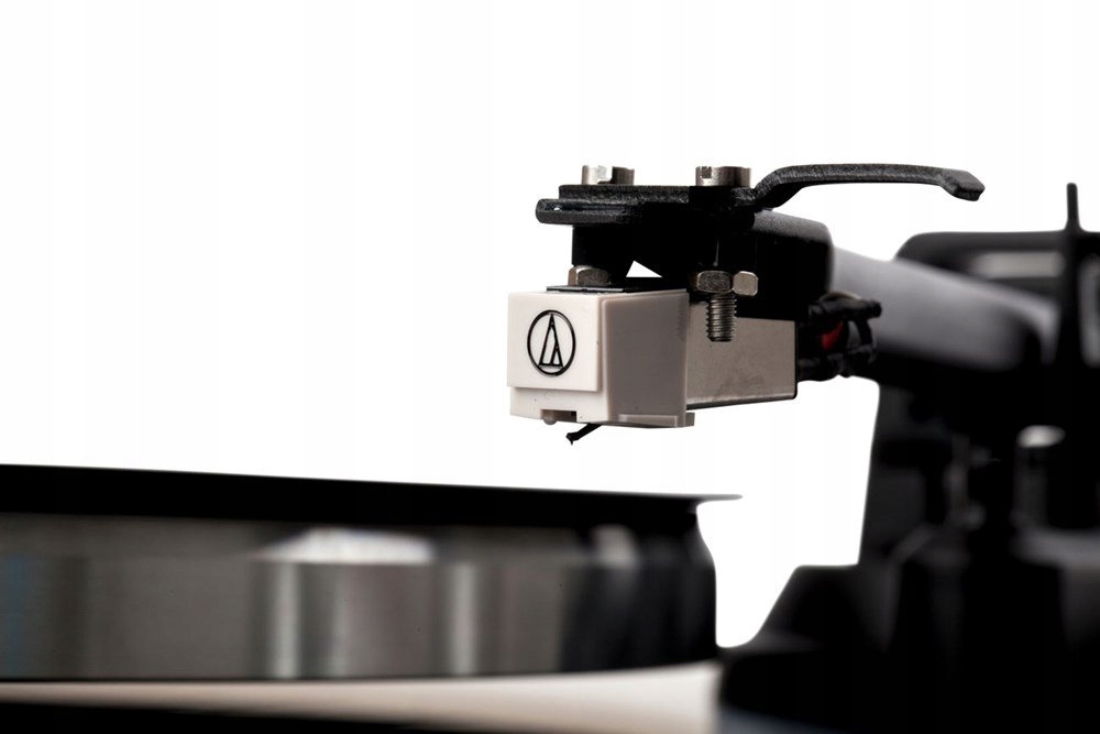 ARGON AUDIO TT CZARNY - WYJĄTKOWY GRAMOFON W SWOJEJ KLASIE Kod producenta TT