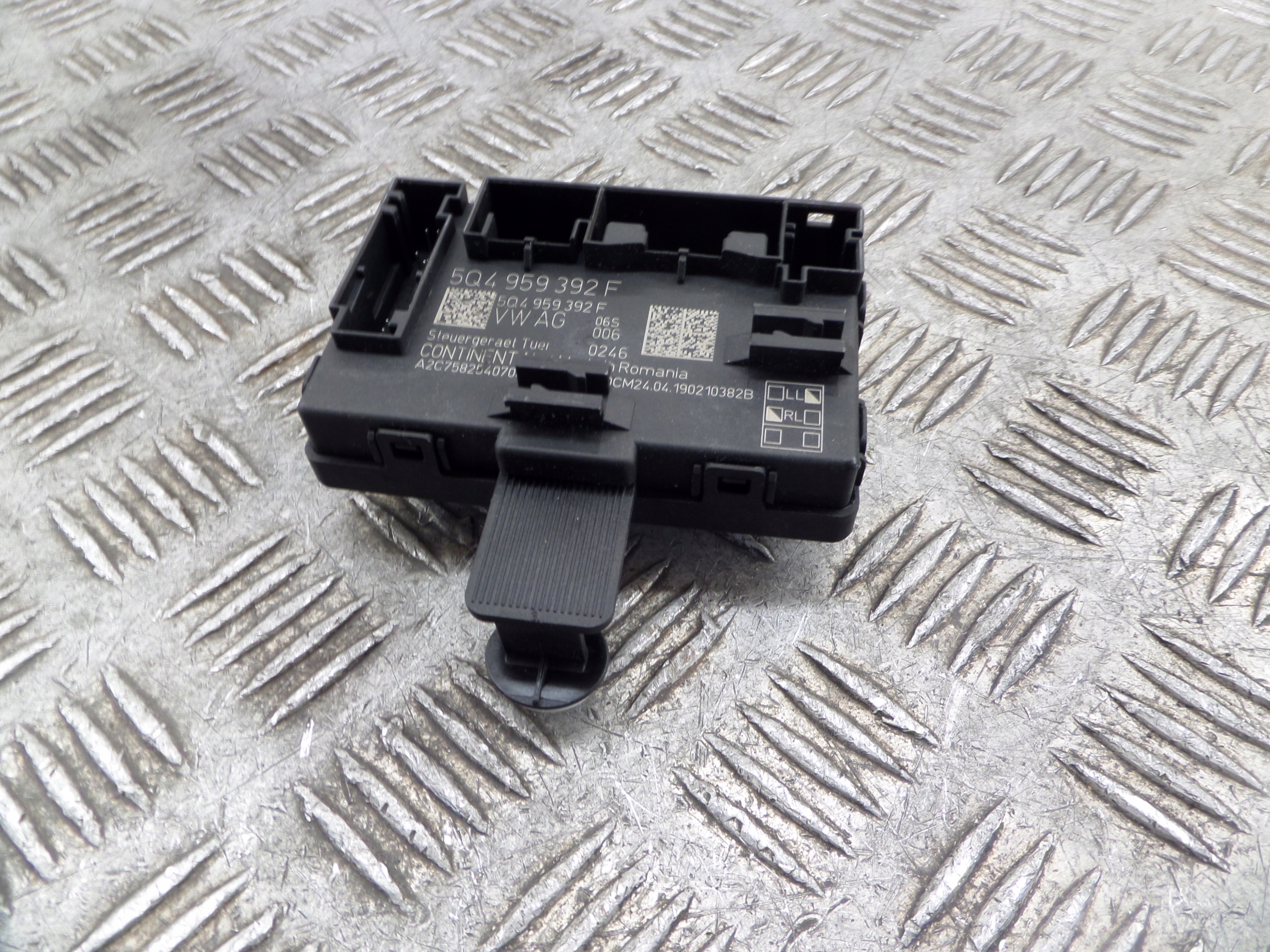 VW AUDI SKODA module door right 5Q4959392F