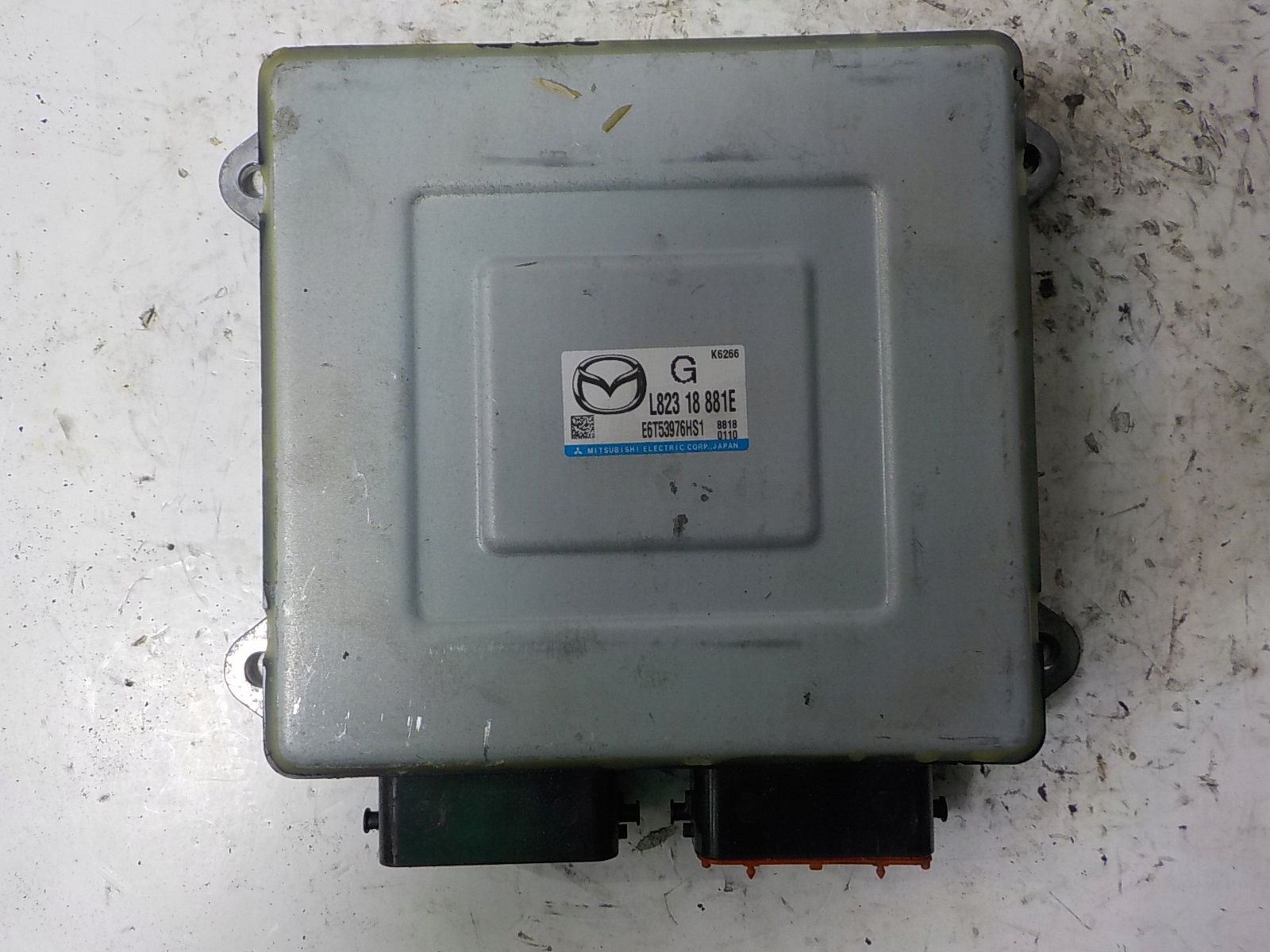 MAZDA computer Centralina L82318881E E6T53976HS1