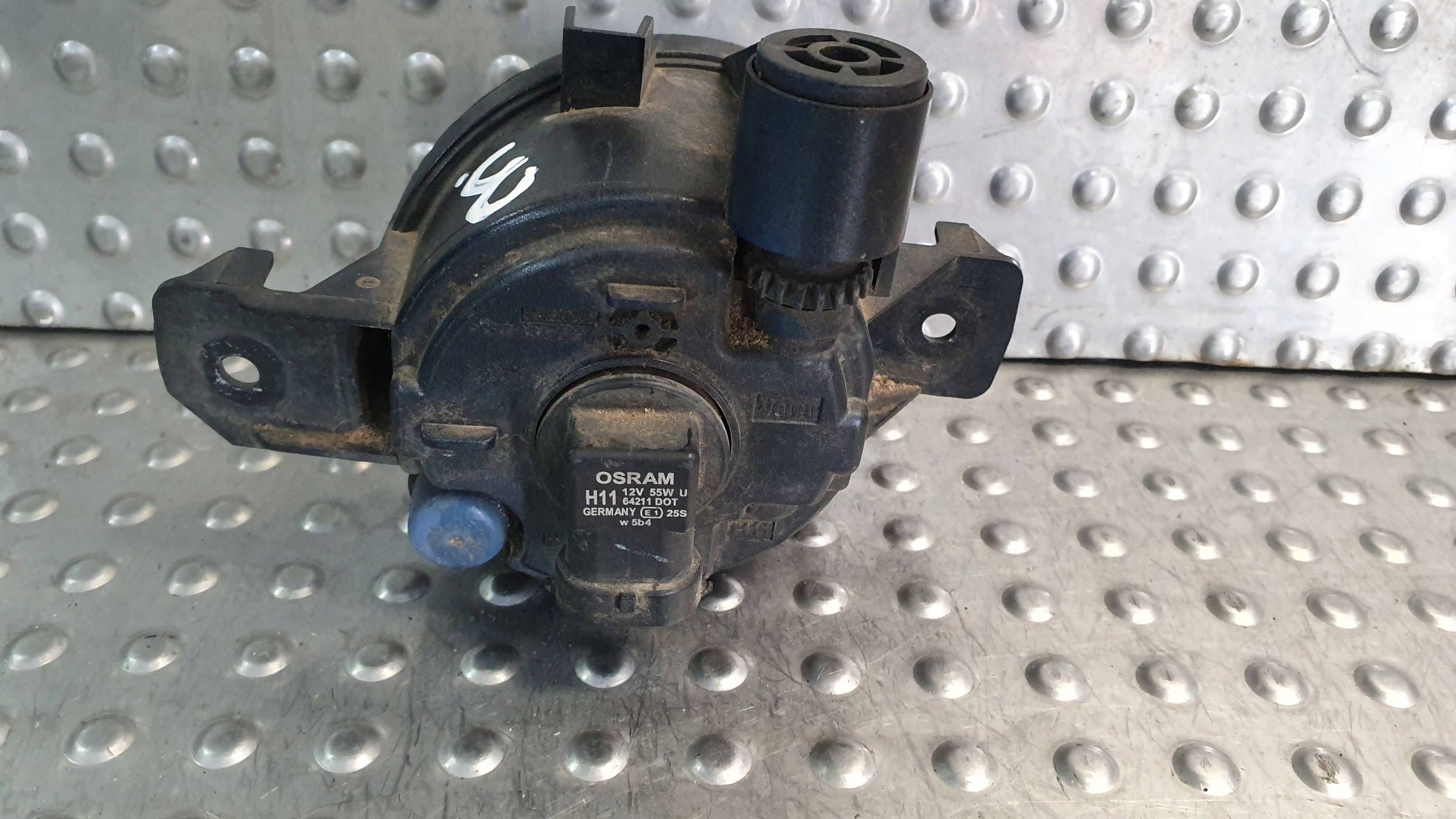 fog light left BMW 1 X5 E70 E87 04- 89203671