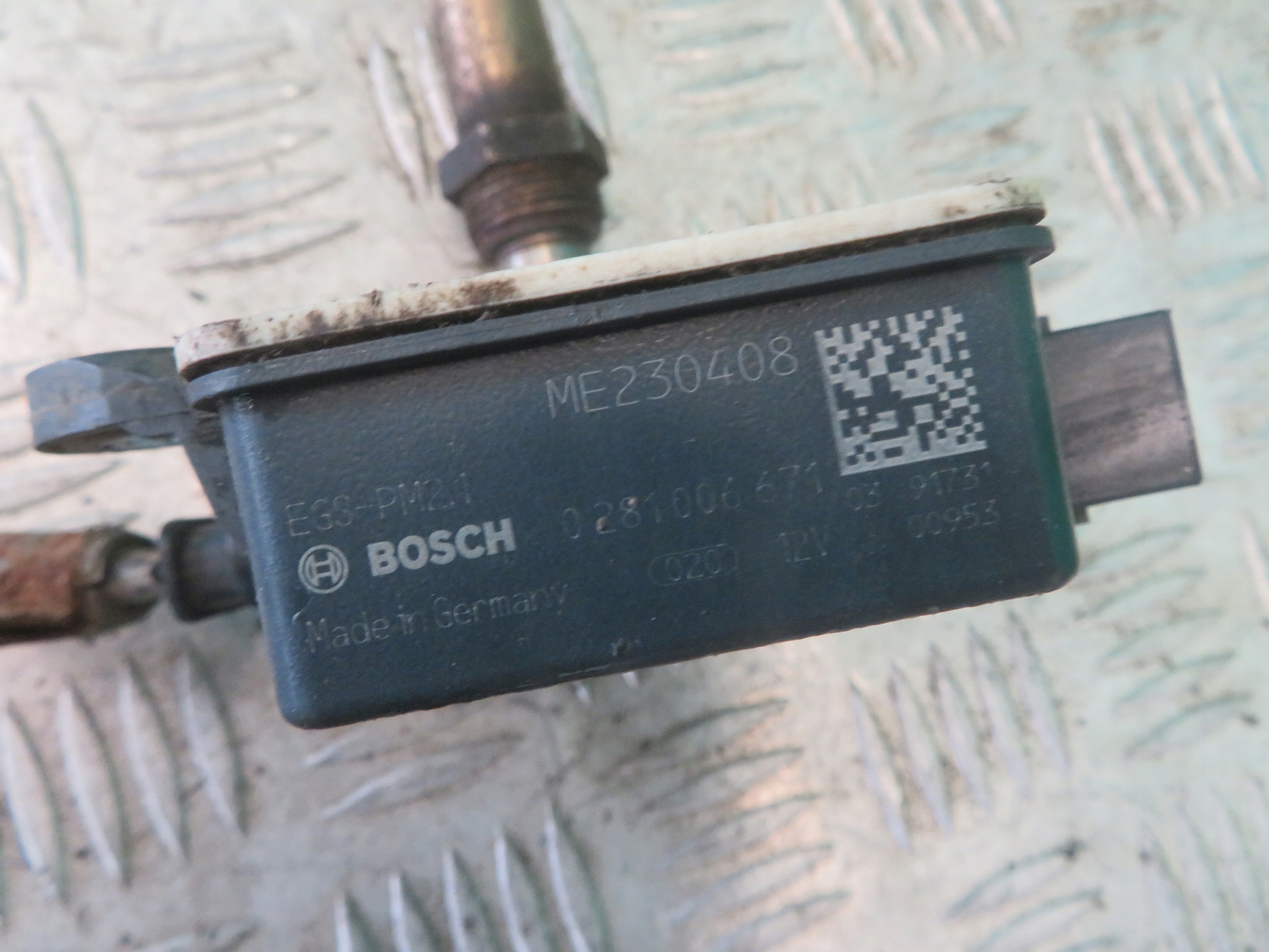SONDA LAMBDA MITSUBISHI CANER FUSO 3.0 20R ME230408 0281006671