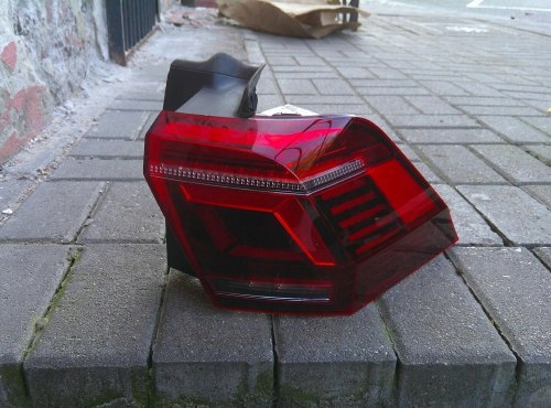 VW TIGUAN II LIFT LAMPA PRAWY TYŁ LED IQ.LIGHT 5NA945208J