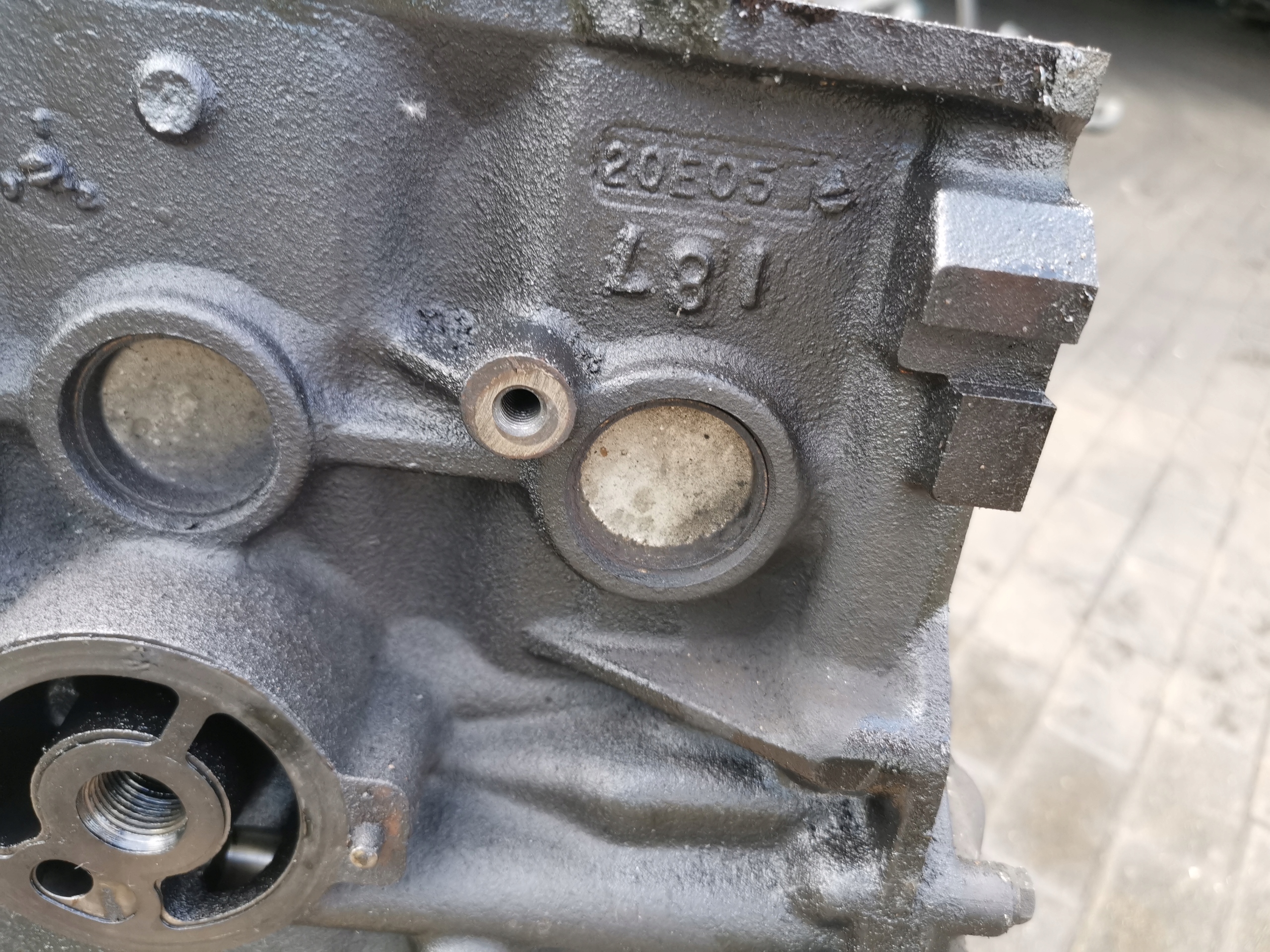 DÓŁ SILNIKA BLOK WAŁ VW LT 35 46 2.5 TDI Waga produktu z opakowaniem jednostkowym 99 kg