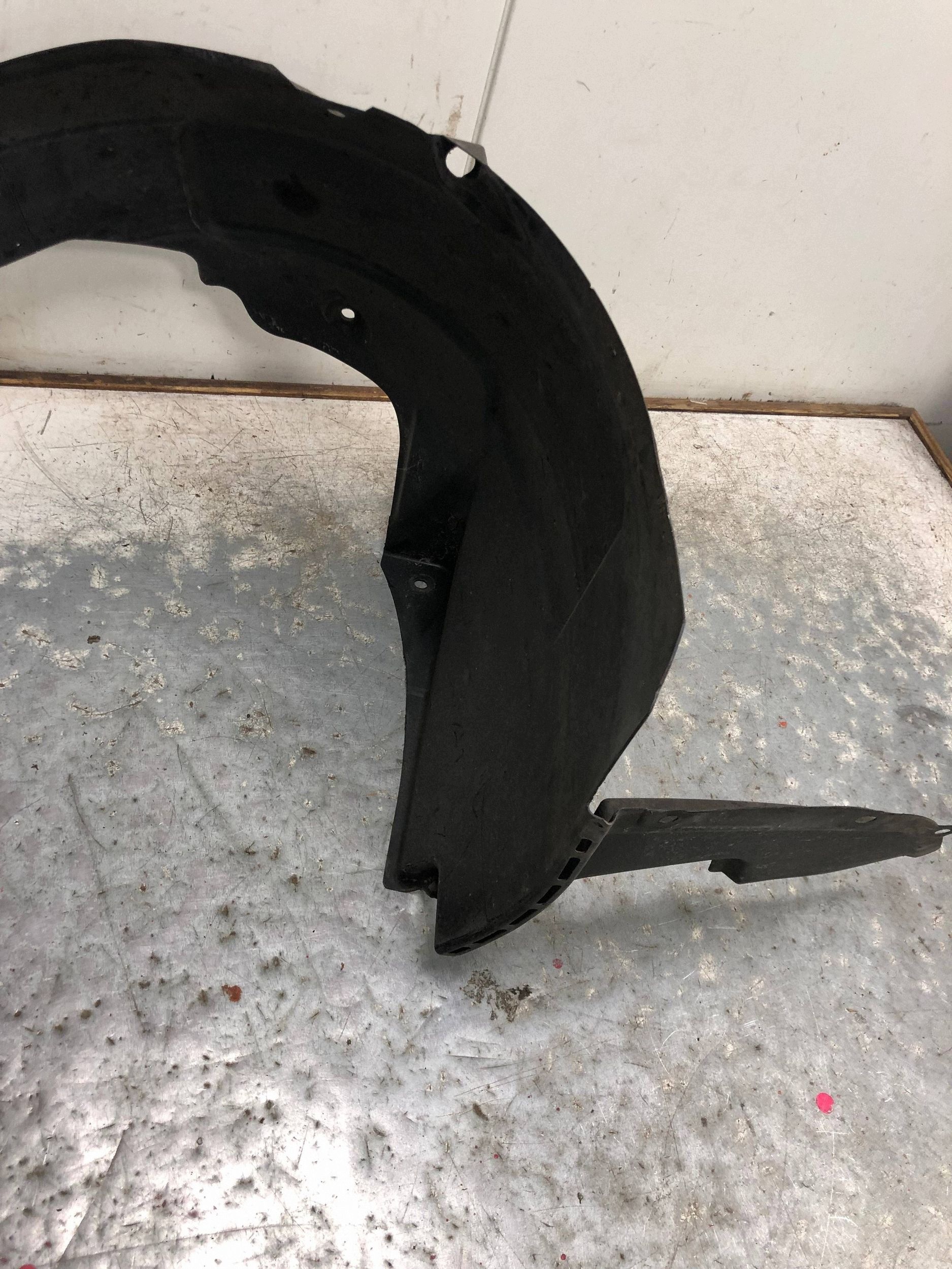 mudguard right front HYUNDAI I30 LIFT 86816-2R000