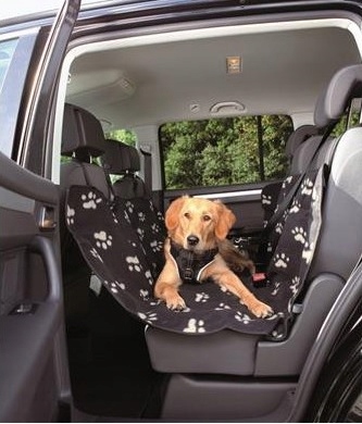 Levně Trixie Podložka do auta pro psa TX-13234