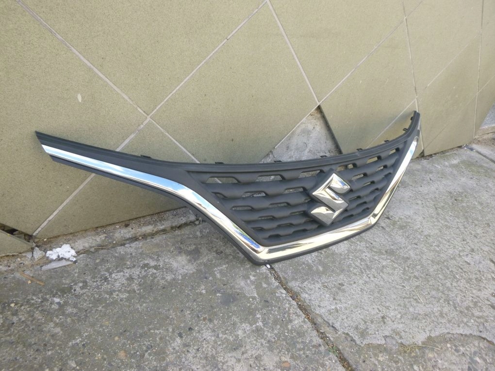 SUZUKI BALENO II 15- grill grille