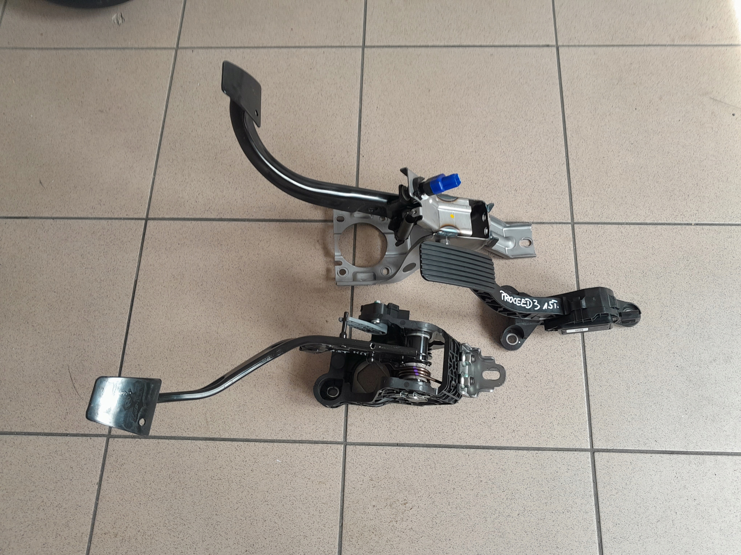 KIA CEED III 2021 1.5T PEDAŁ GAZU HAMULCA SPRZEGŁA