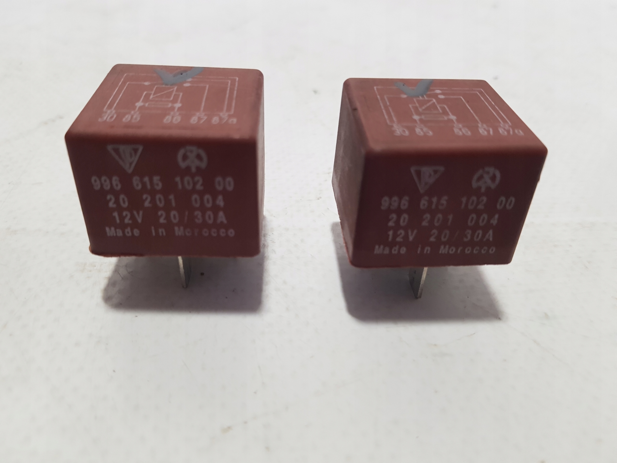 relay PORSCHE BOXSTER 986 911 996 99661510200