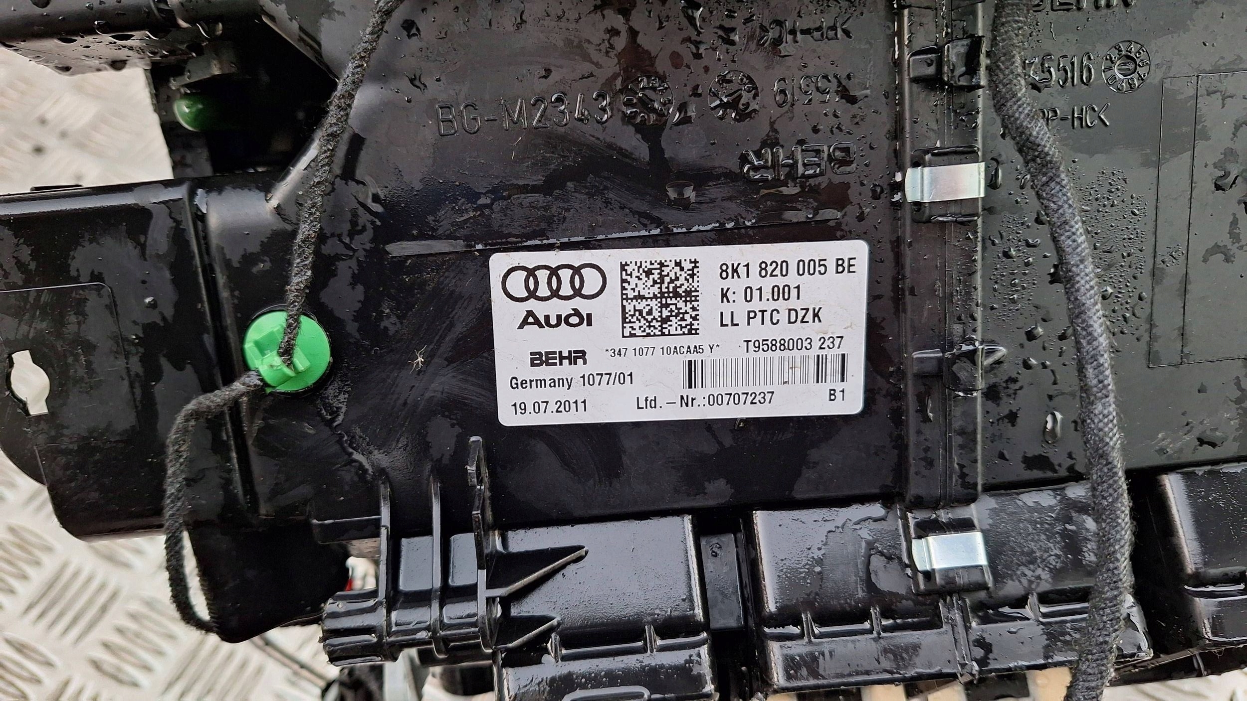 ohřívač ventilátor klími KPL 8K1820005BE AUDI Q5 8R A5 8T