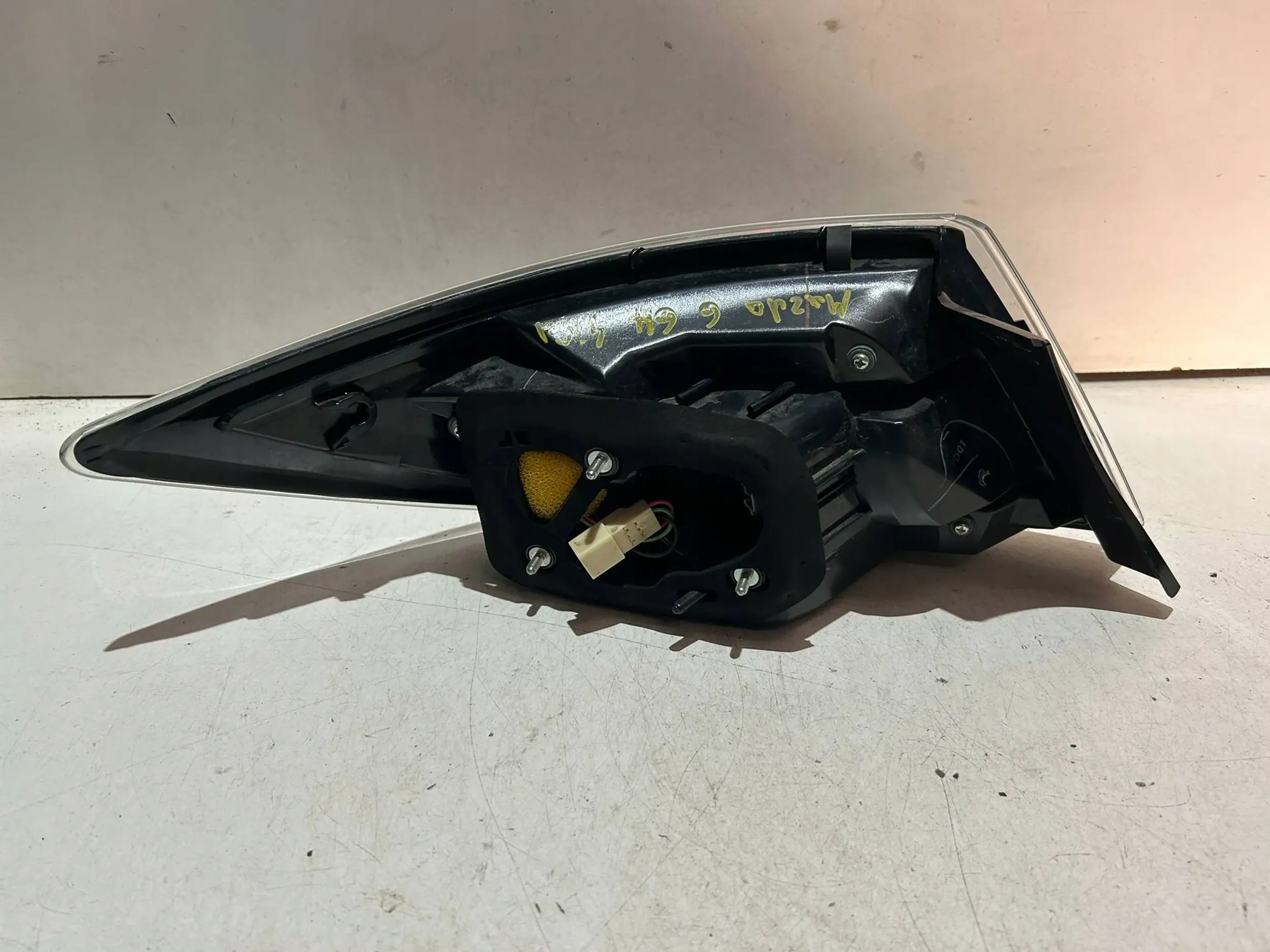 Lampa tył prawy Mazda 6 2006 Producent części Mazda OE
