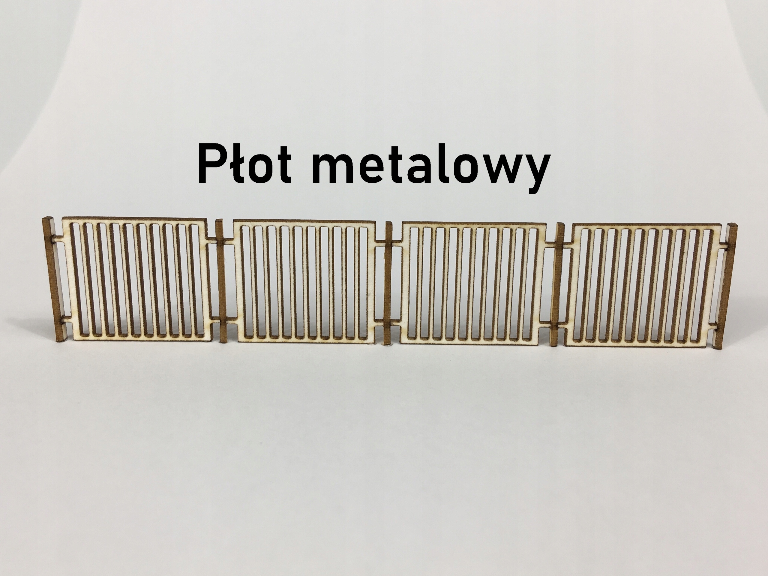 

Płot metalowy 4 przęsła H0 1:87