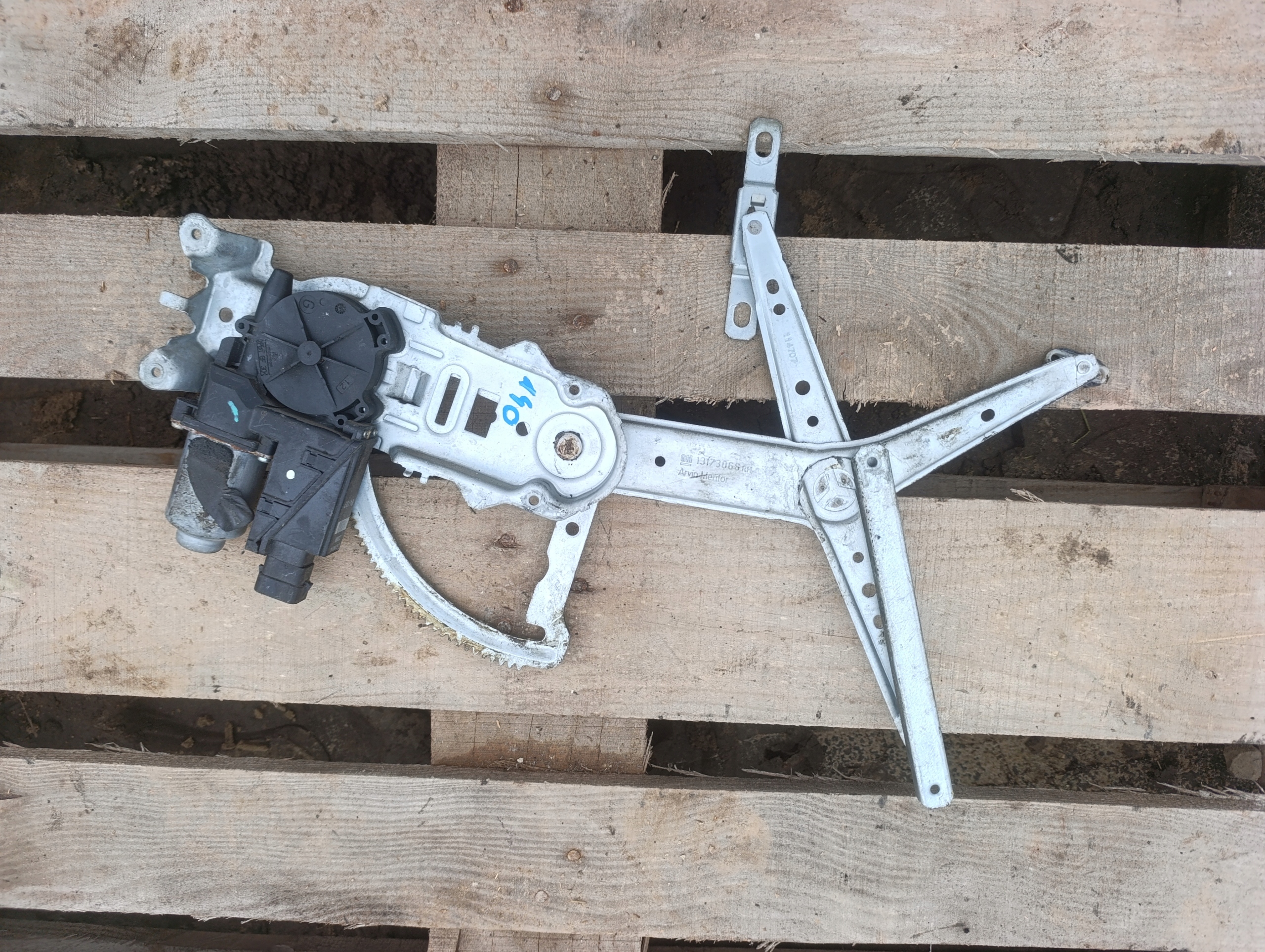 mechanism window regulator right front OPEL CORSA C 13173074