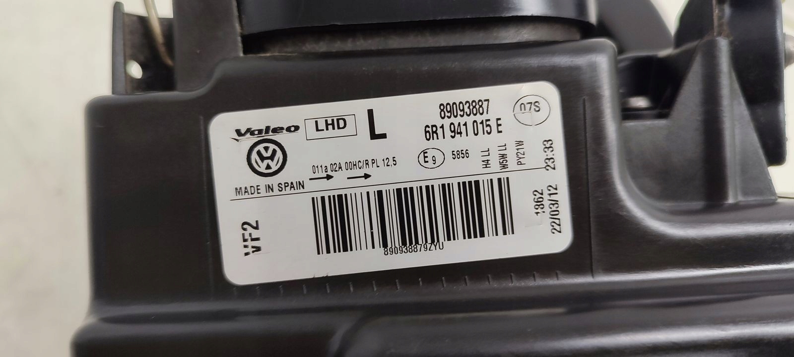 light front front left VW Polo 6R