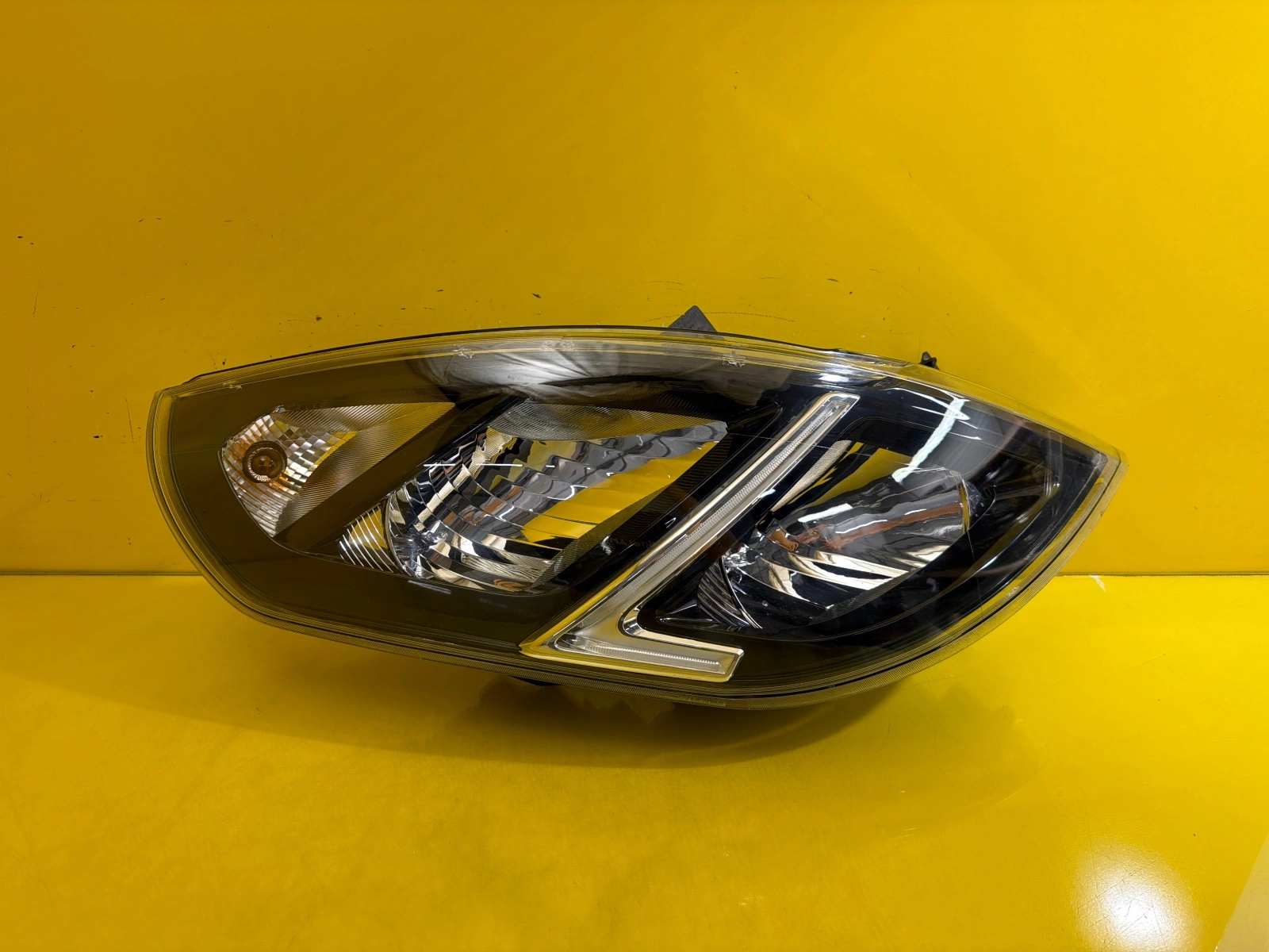 light right front Opel Movano 3 III Lift Led 260107241R