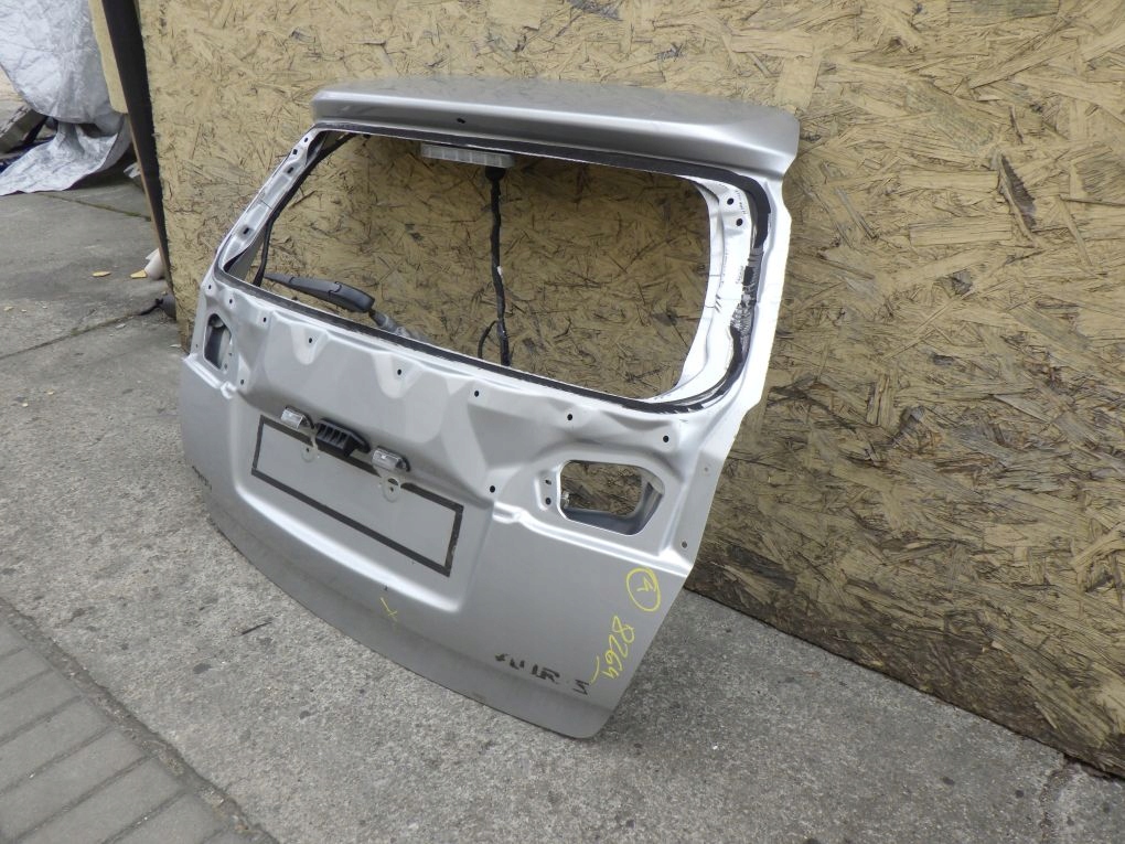 TOYOTA AURIS II KOMBI 12- Heckklappe