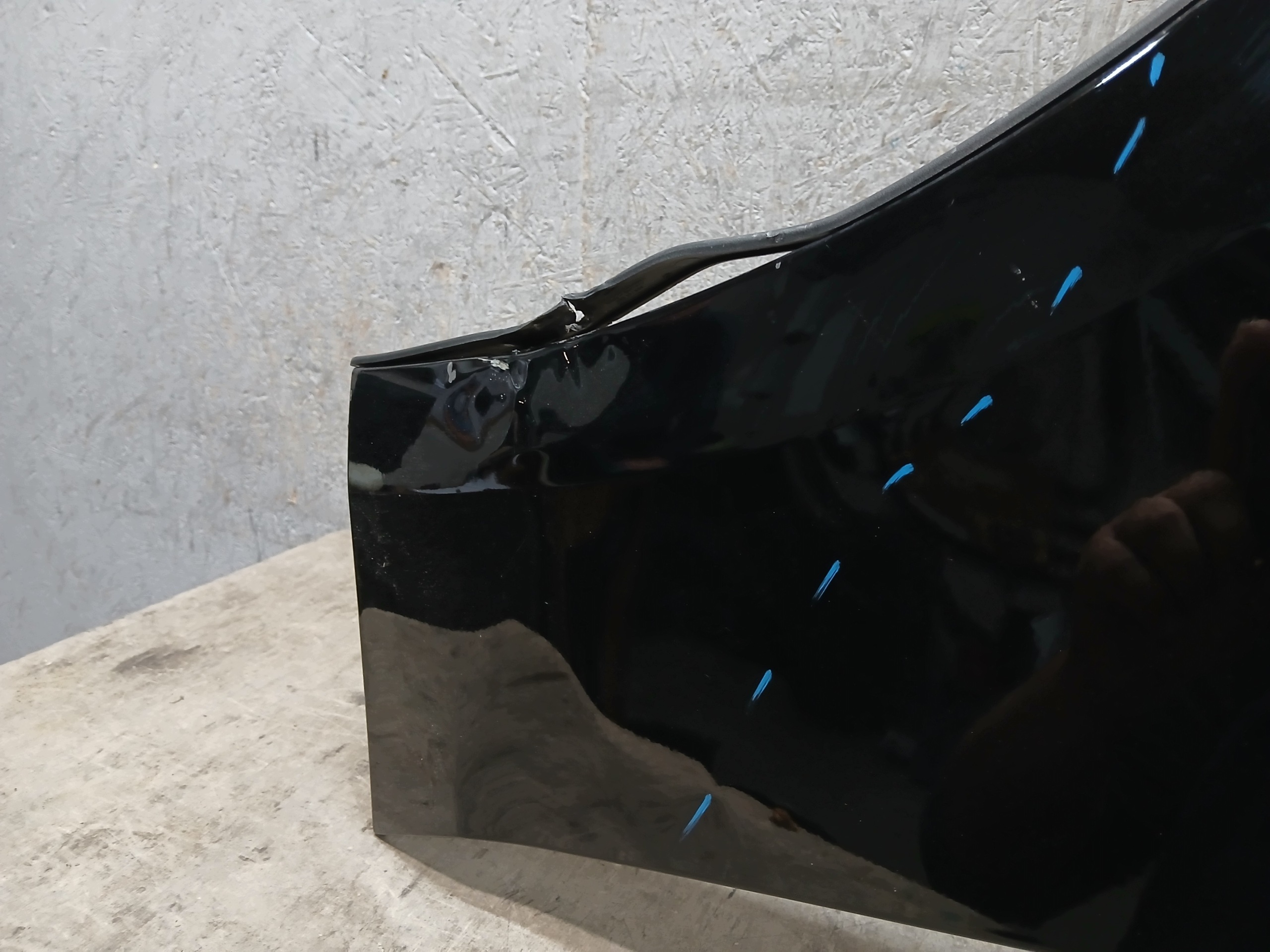 fender front left AUDI A5 B10 8B3