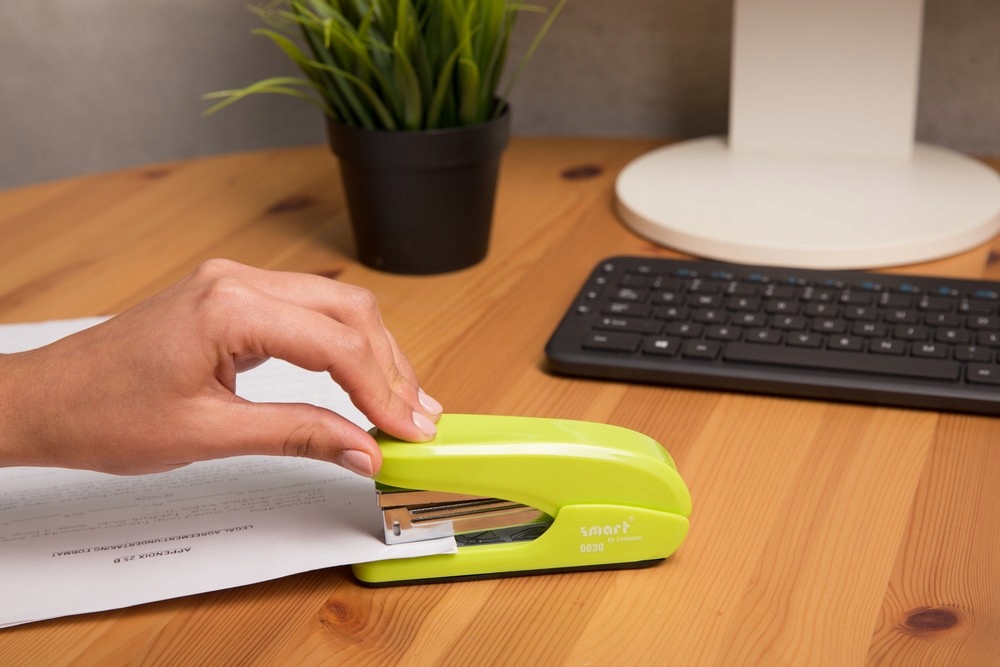 ZSZYWACZ SMART 0030 60% SIŁY do 30 kartek Waga produktu z opakowaniem jednostkowym 0.2 kg