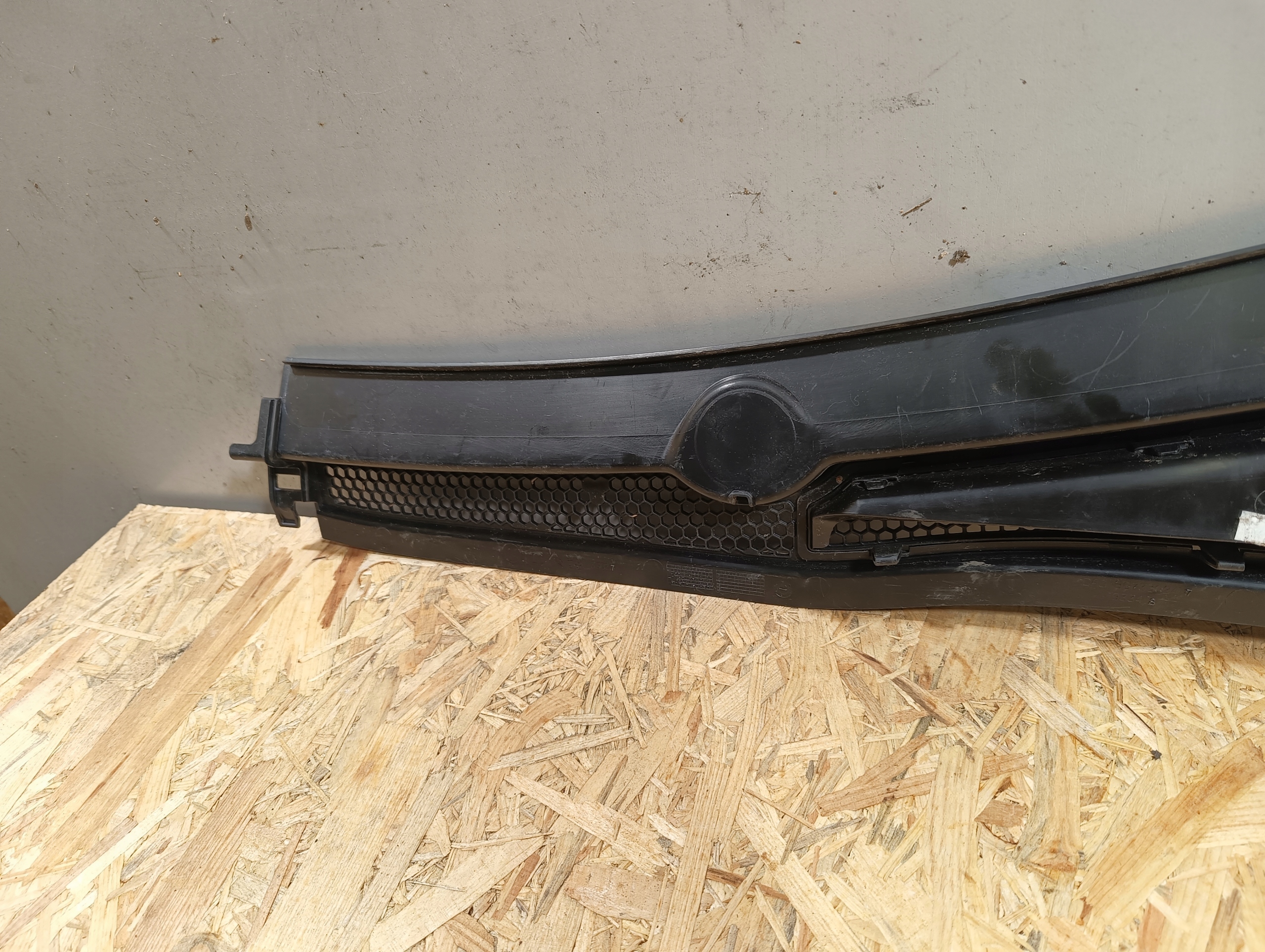 torpedo left PEUGEOT 208 2008 and 96733024